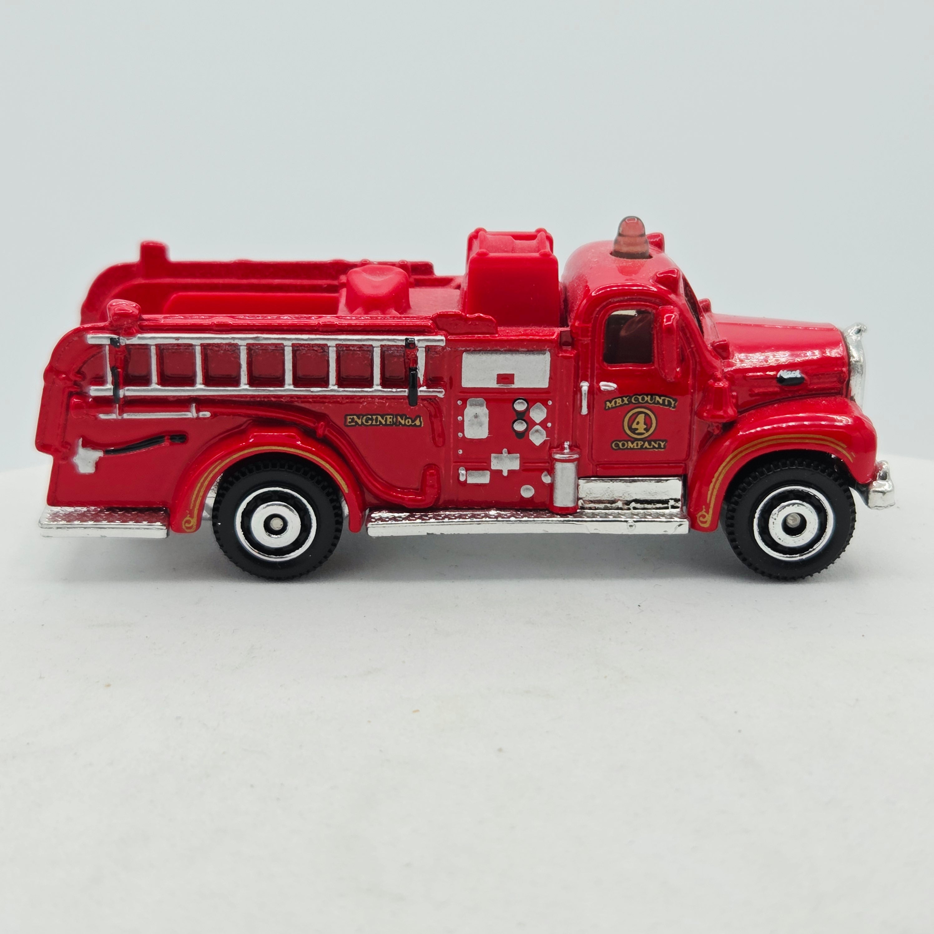 Matchbox '63 Mack B Model Fire Engine (2014 MBX Basic - Heroic Rescue)