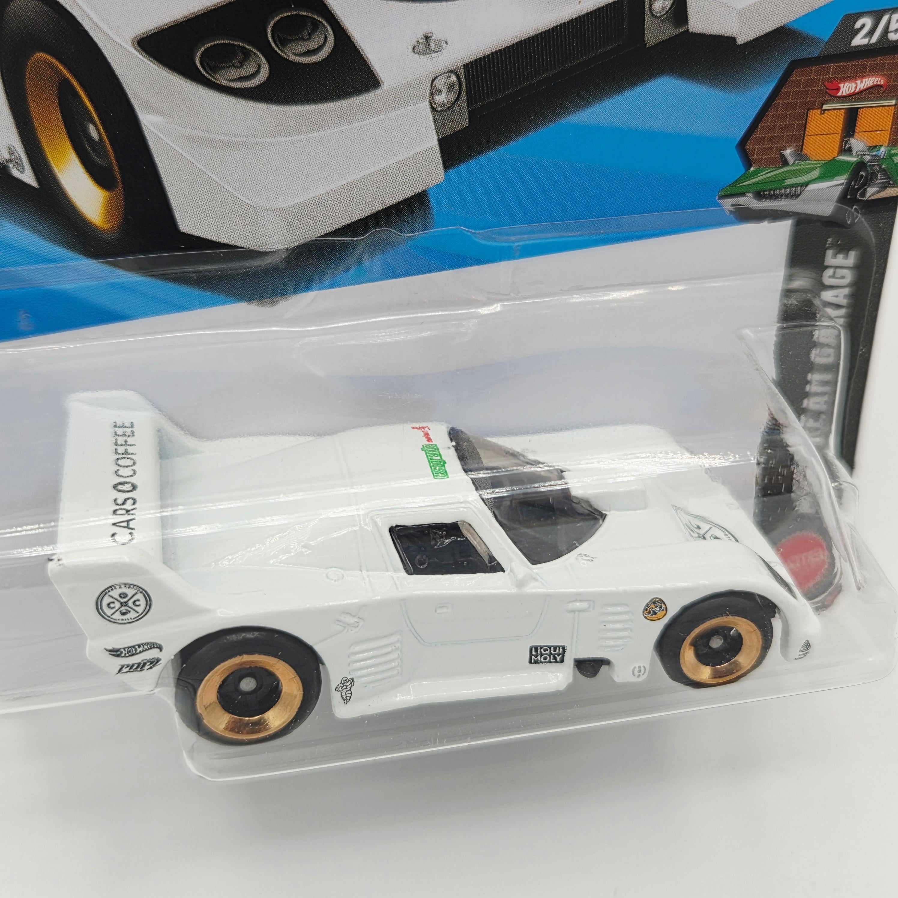 Hot Wheels La Libre - Legends Winner (2026 HW Basic Case H - Dream Garage)