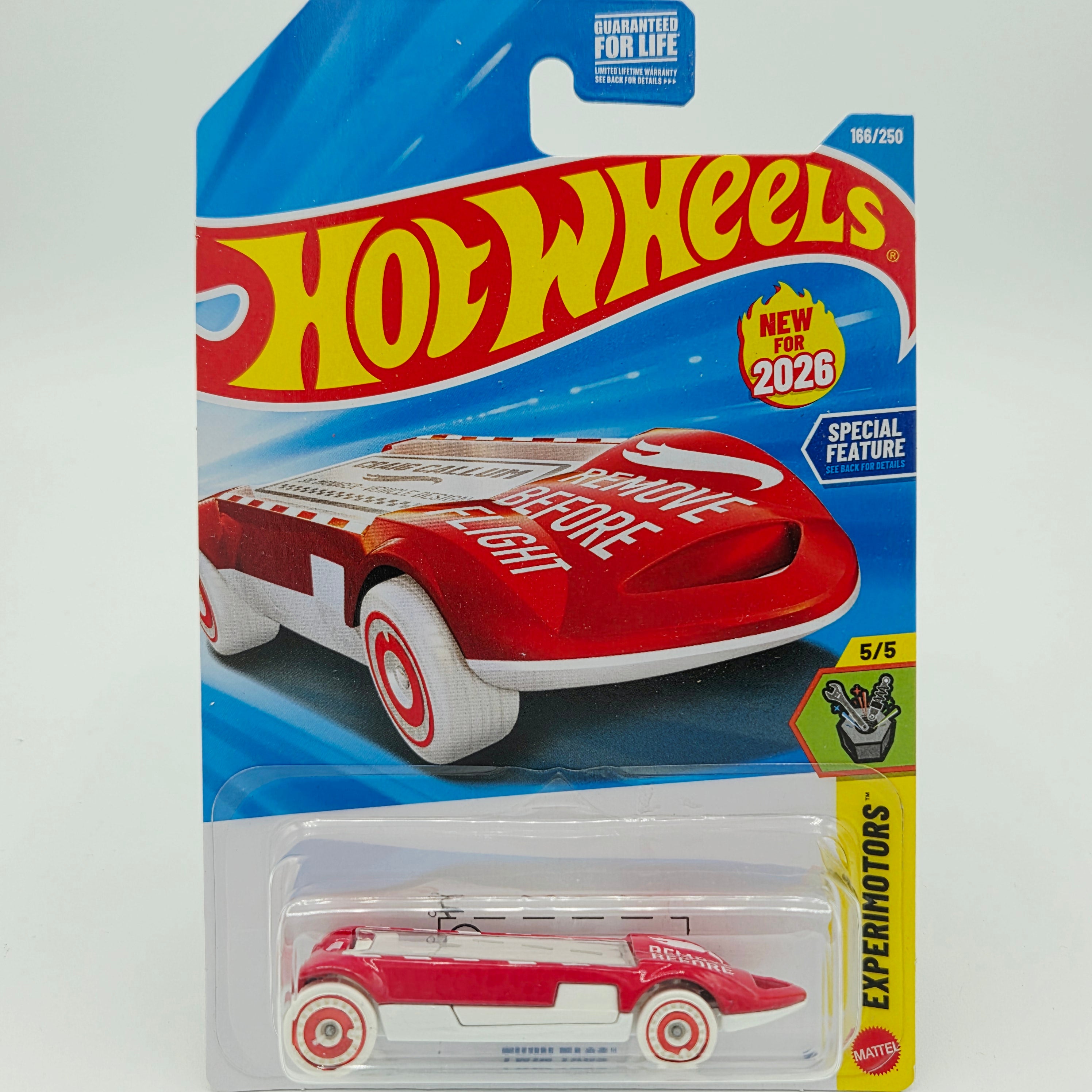 Hot Wheels HW Twin Tags - Luggage Tag (2026 HW Basic Case H - Experimotors)