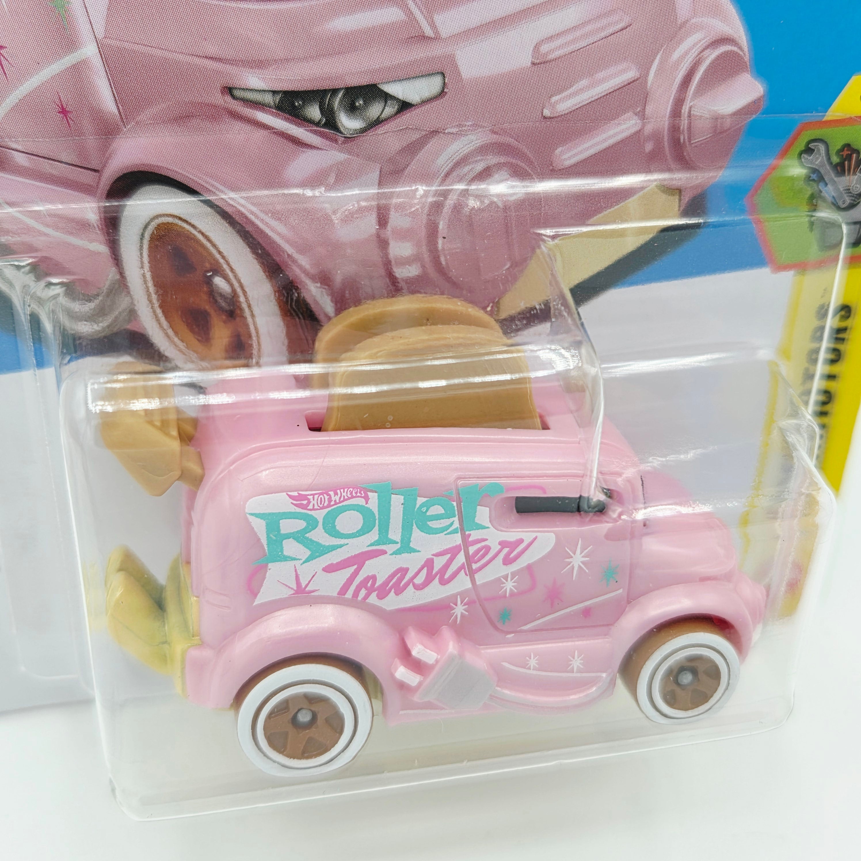Hot Wheels HW Roller Toaster (2026 HW Basic Case H - Experimotors)
