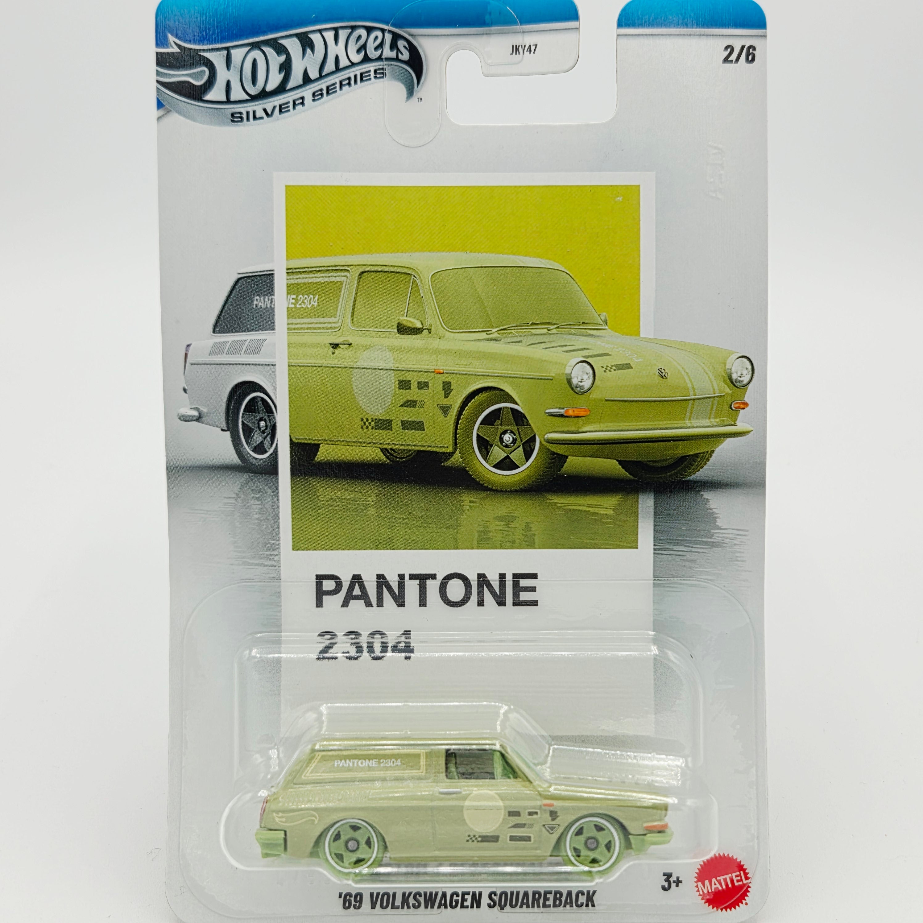 Hot Wheels '69 Volkswagen Squareback - 2304 (2026 HW Silver Series - Pantone)