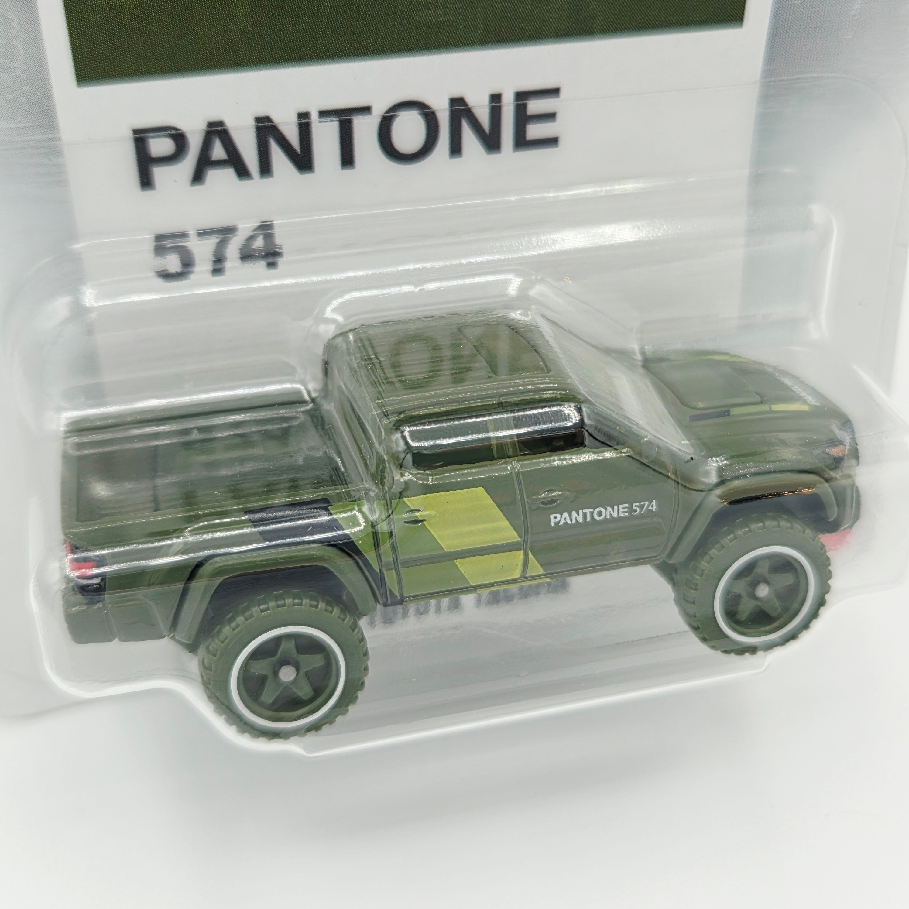 Hot Wheels '20 Toyota Tacoma - 574 (2026 HW Silver Series - Pantone)