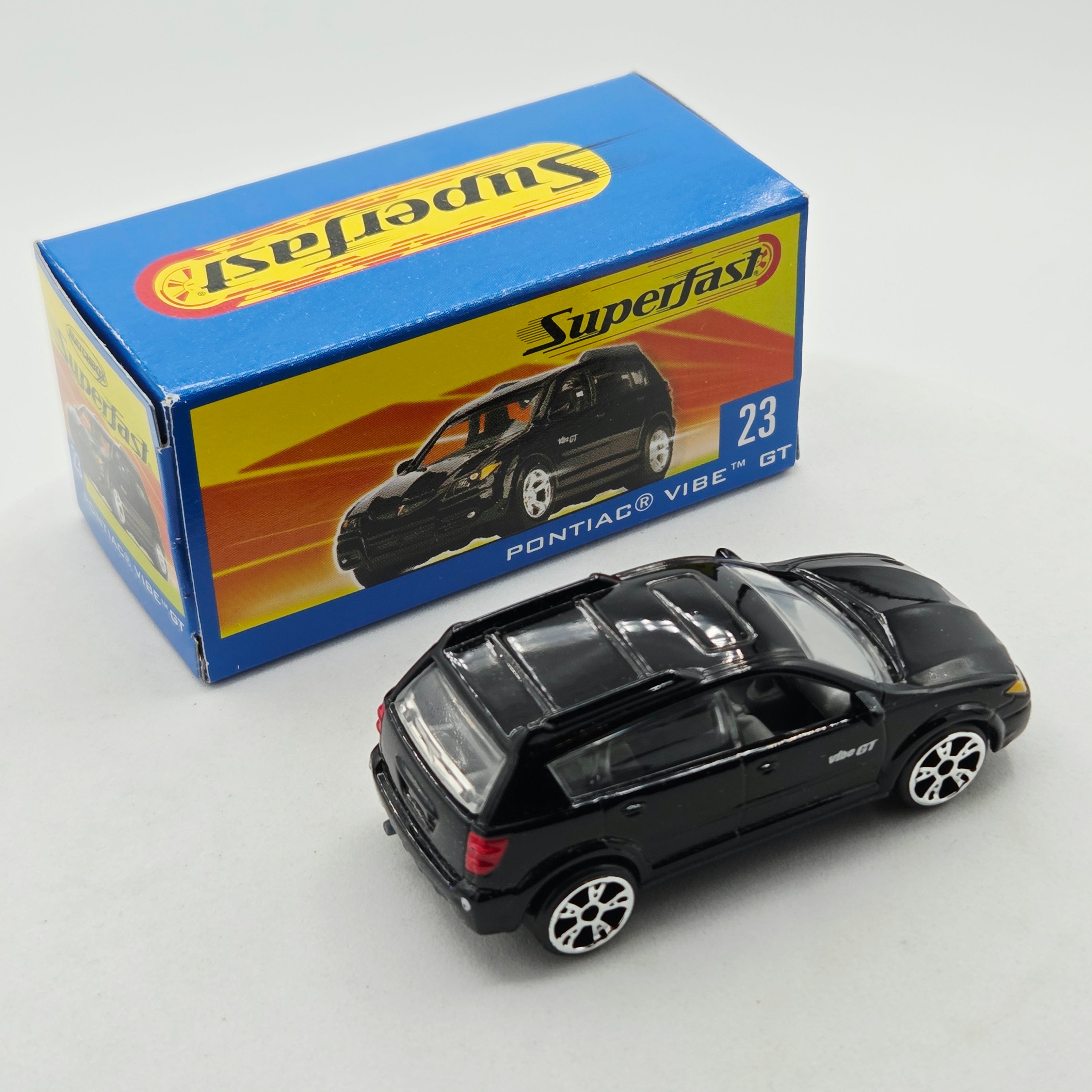 Matchbox Pontiac Vibe GT #23 (2004 MBX Superfast)