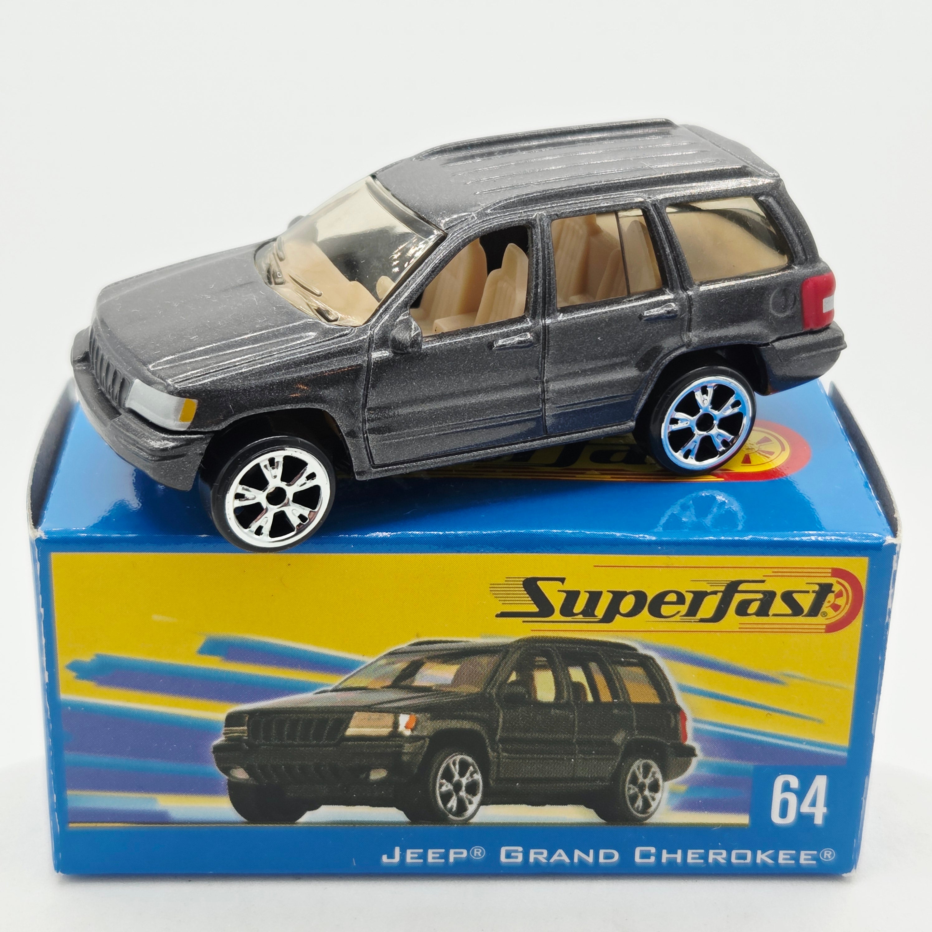Matchbox Jeep Grand Cherokee #64 (2004 MBX Superfast)