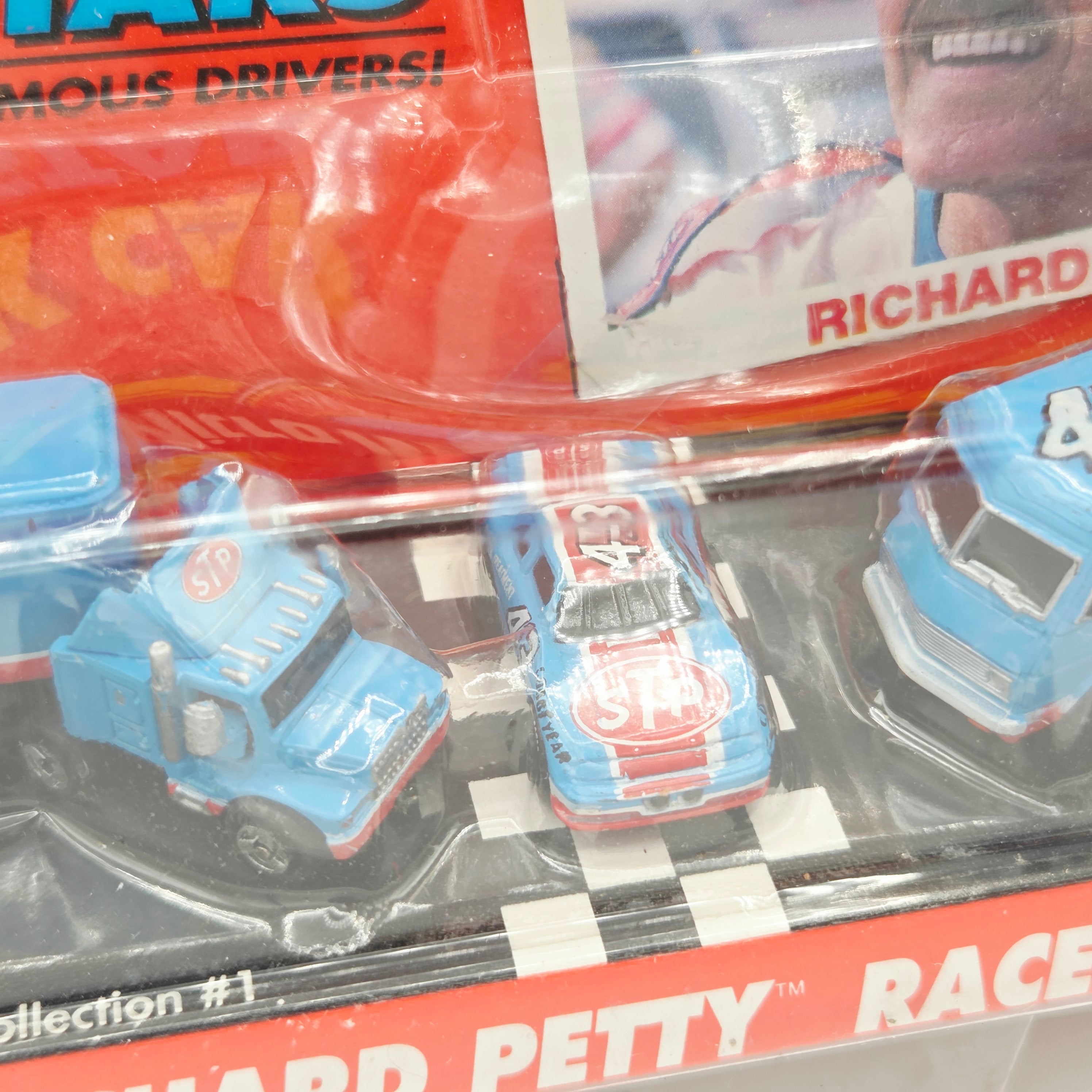 Galoob Micro Machines - Richard Petty #43 "STP" - Semi Truck, RV, Stock Car (1991 Stock Car Superstars)