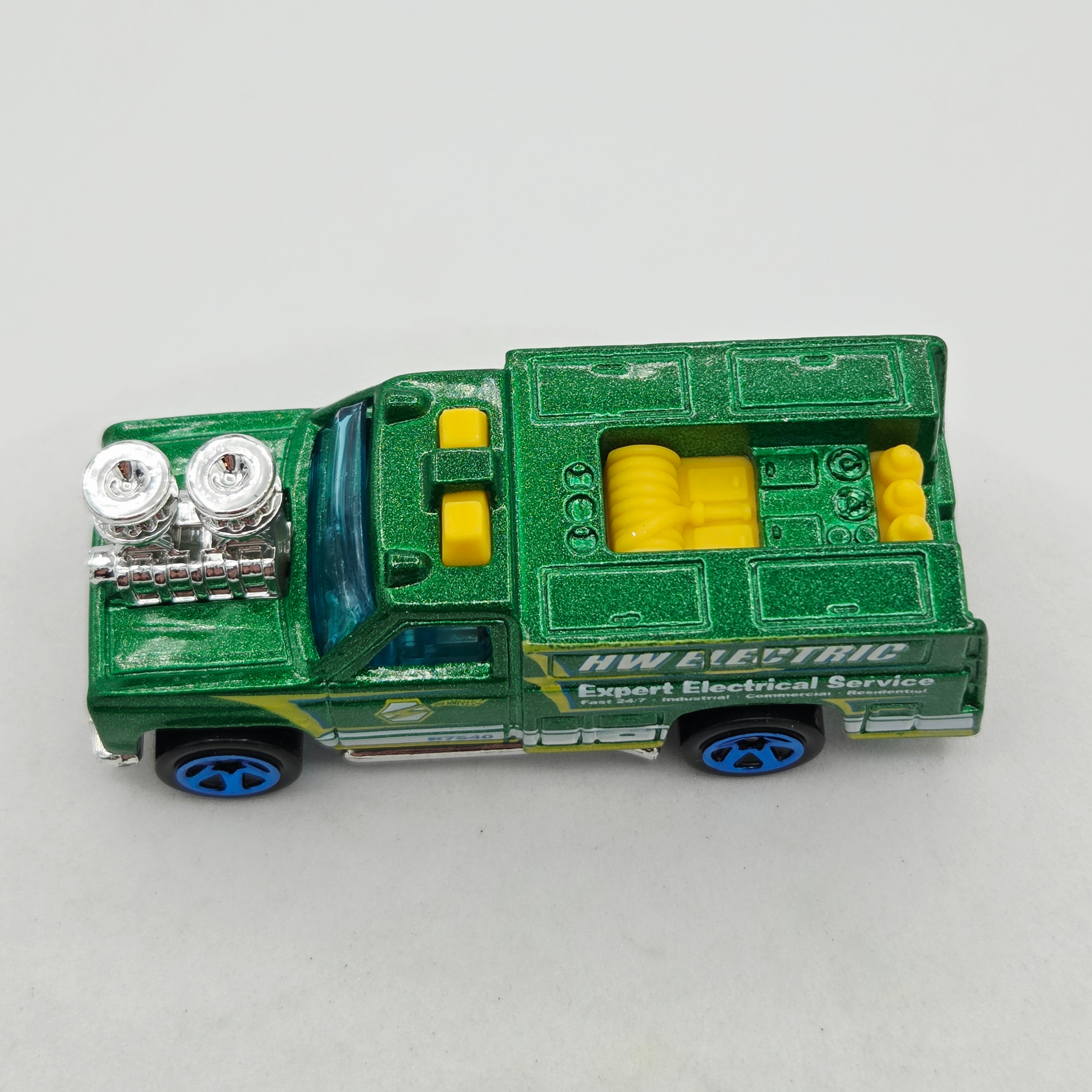 Hot Wheels Rescue Ranger Truck "Electric" (2010 HW Basic - City Works)