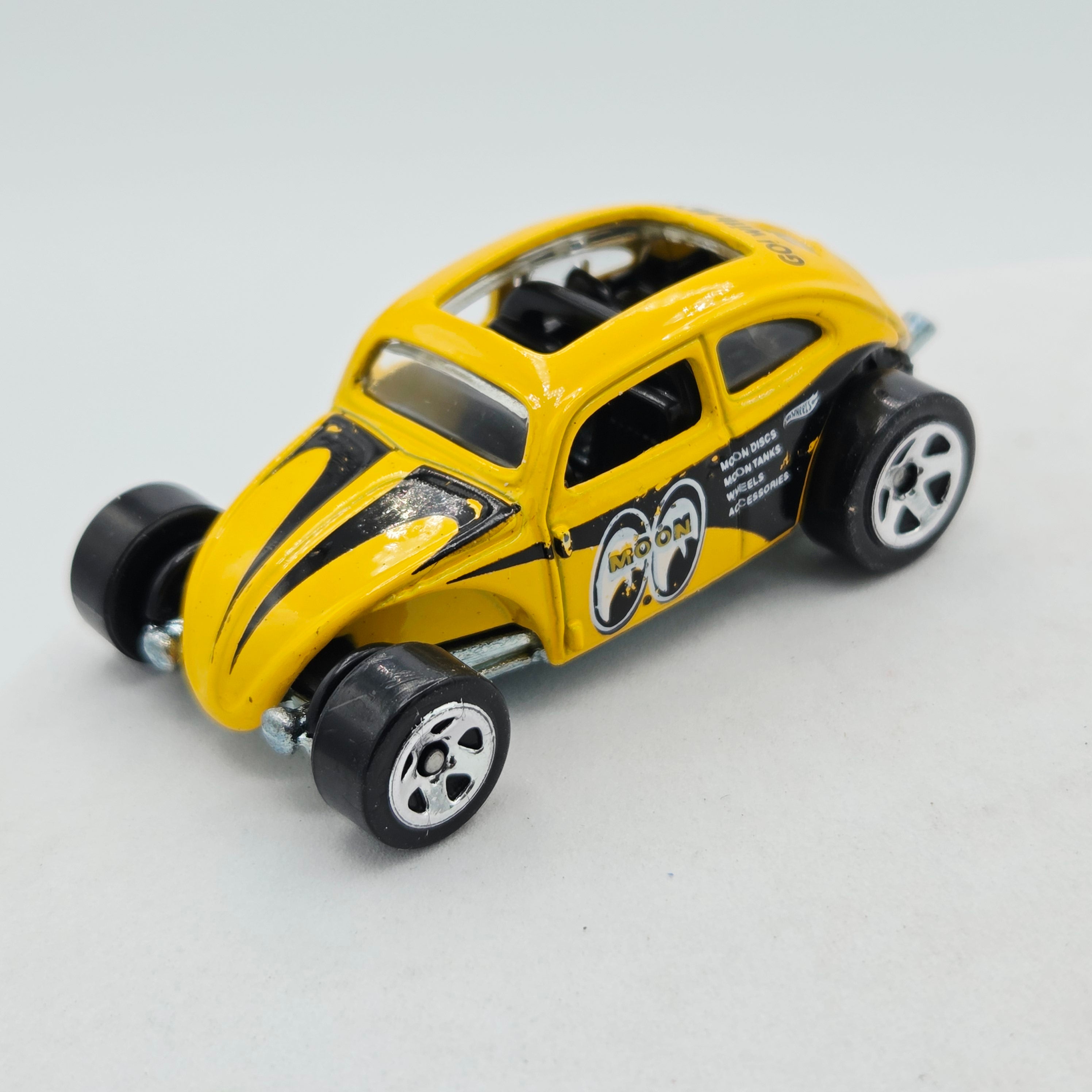 Hot Wheels Custom Volkswagen Beetle "Moon Eyes" (2014 HW Basic - Workshop)