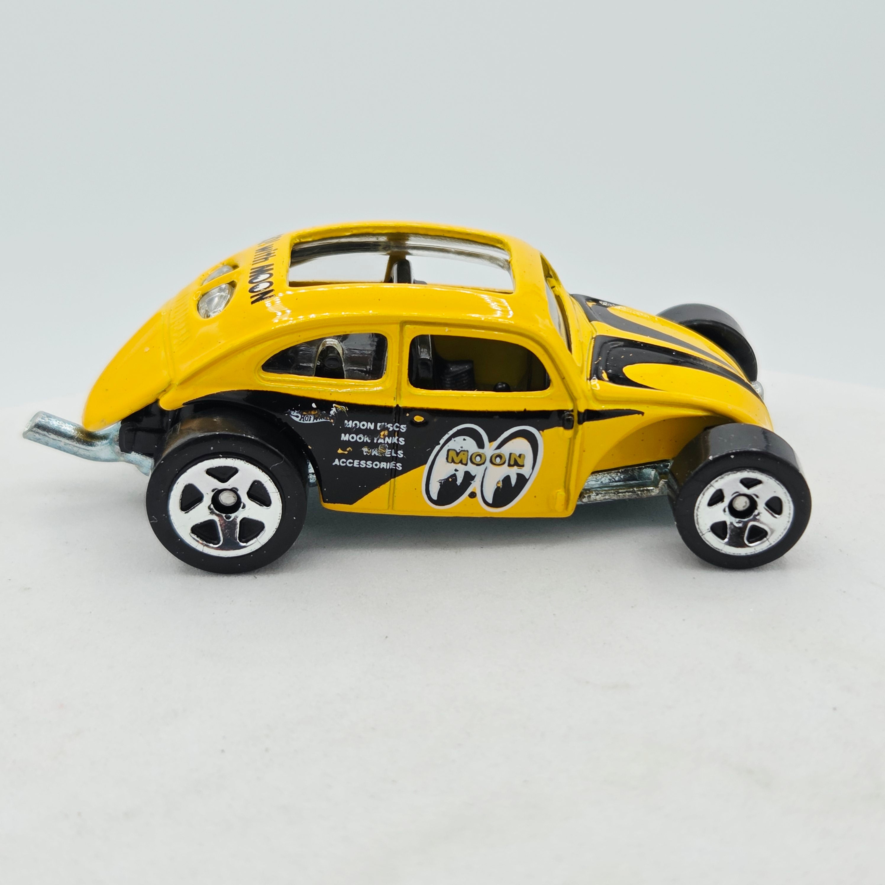 Hot Wheels Custom Volkswagen Beetle "Moon Eyes" (2014 HW Basic - Workshop)