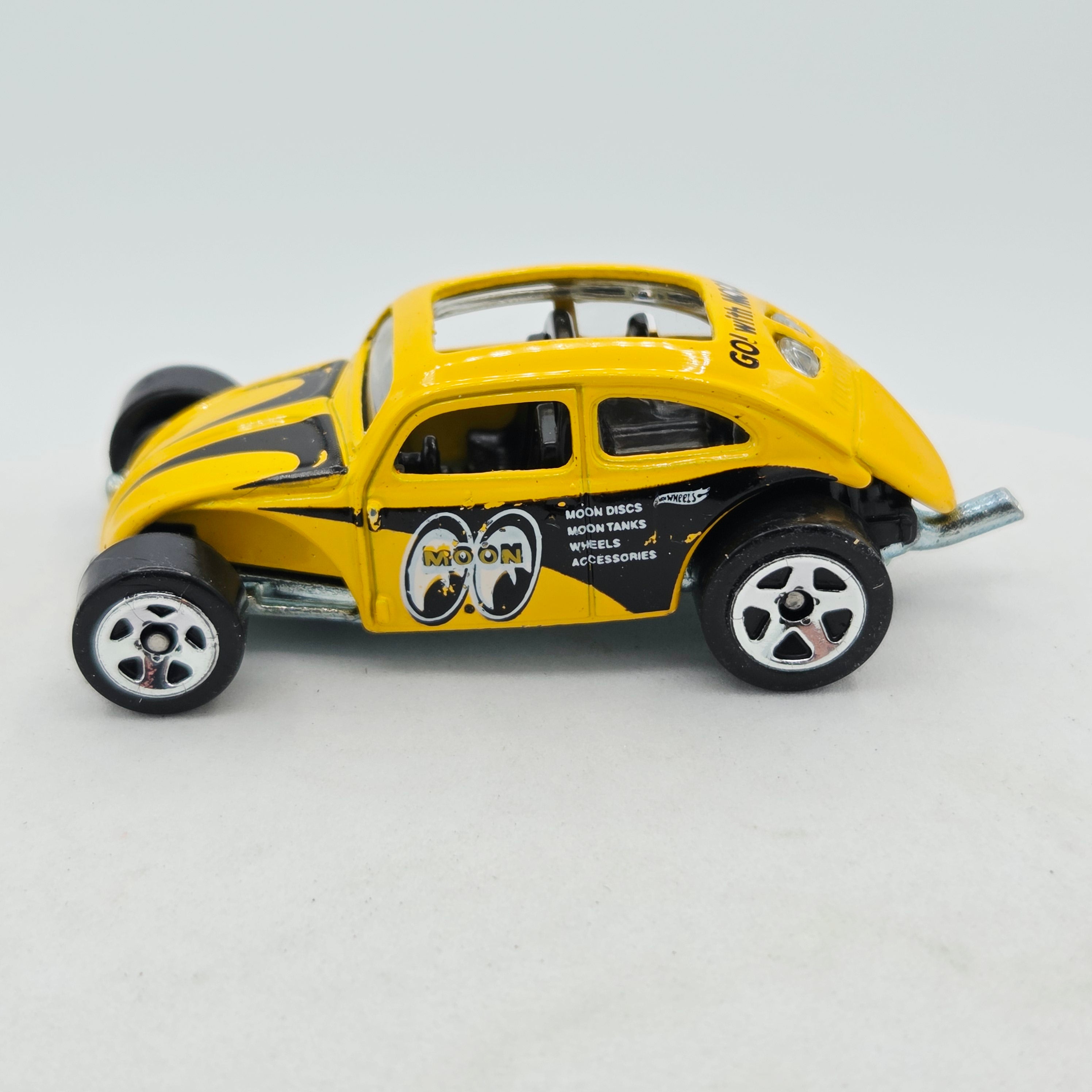 Hot Wheels Custom Volkswagen Beetle "Moon Eyes" (2014 HW Basic - Workshop)