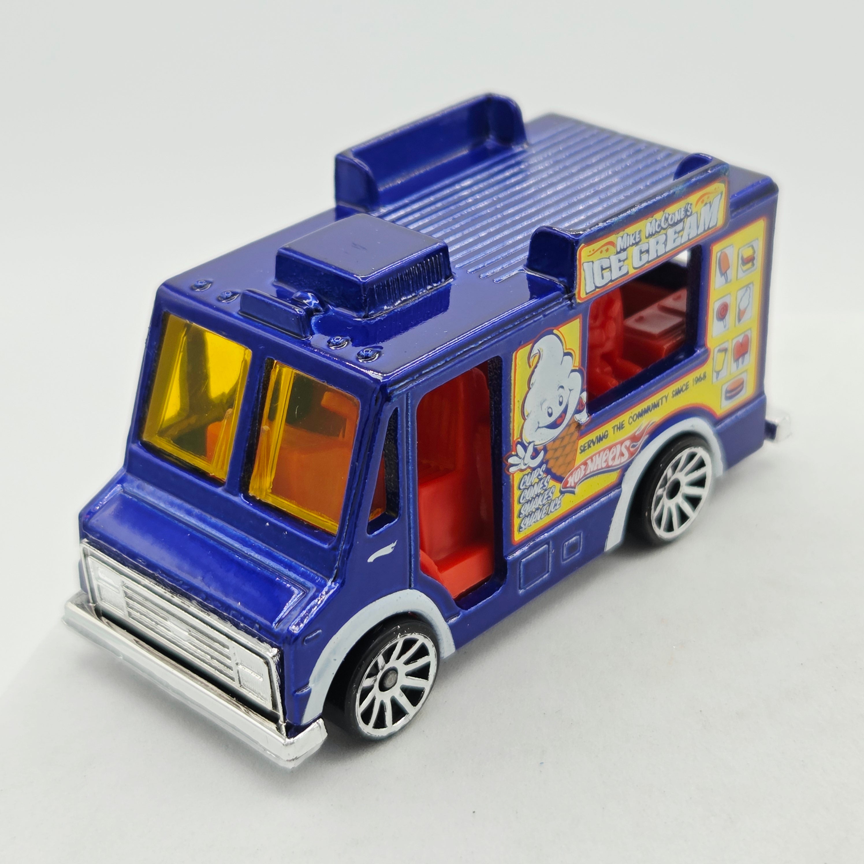Hot Wheels Ice Cream Truck (2009 HW Basic - City Works)