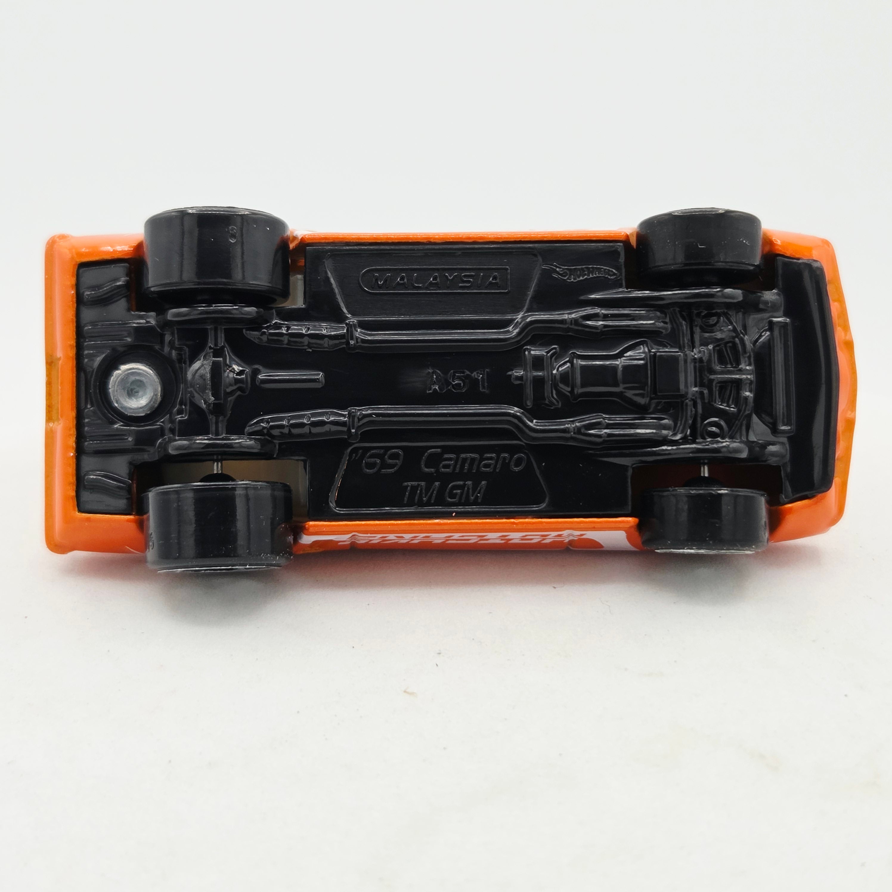 Hot Wheels '69 Chevy Camaro (2009 HW Basic - Muscle Mania)