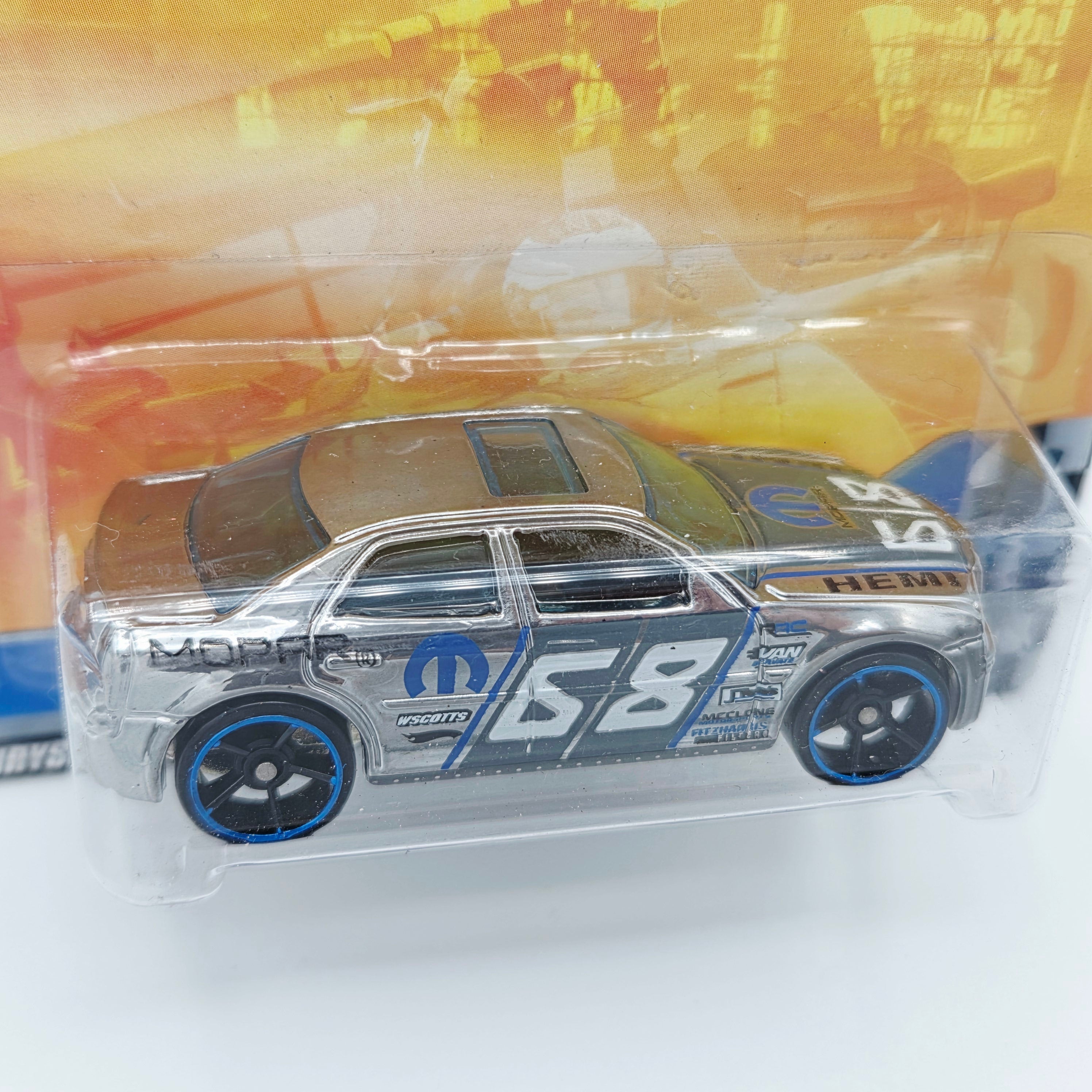 Hot Wheels Chrysler 300c HEMI (2008 HW Race Aces - Target Exclusive)