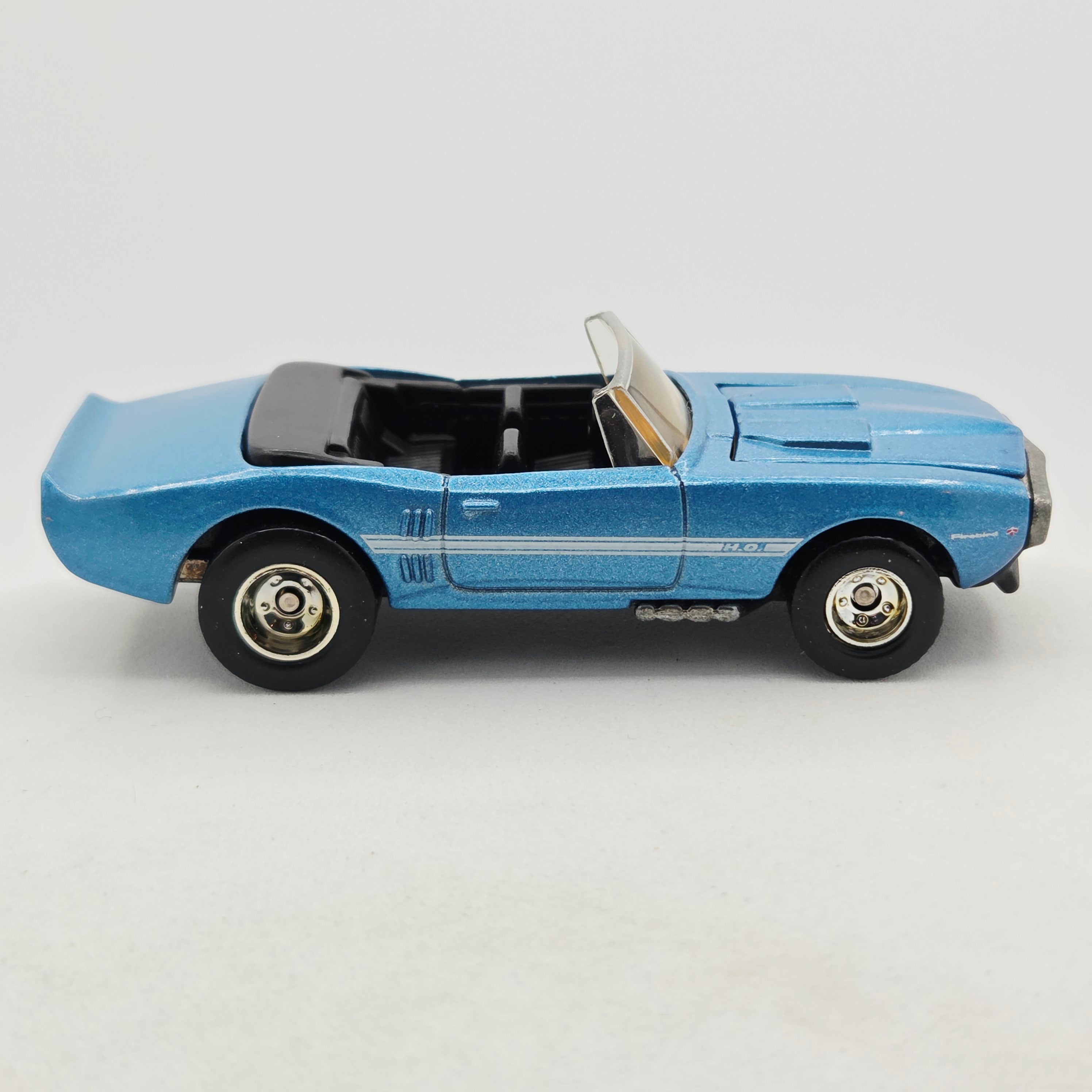 Hot Wheels Pontiac Firebird Convertible (2002 Popular Hot Rodding - 100% Hot Wheels)