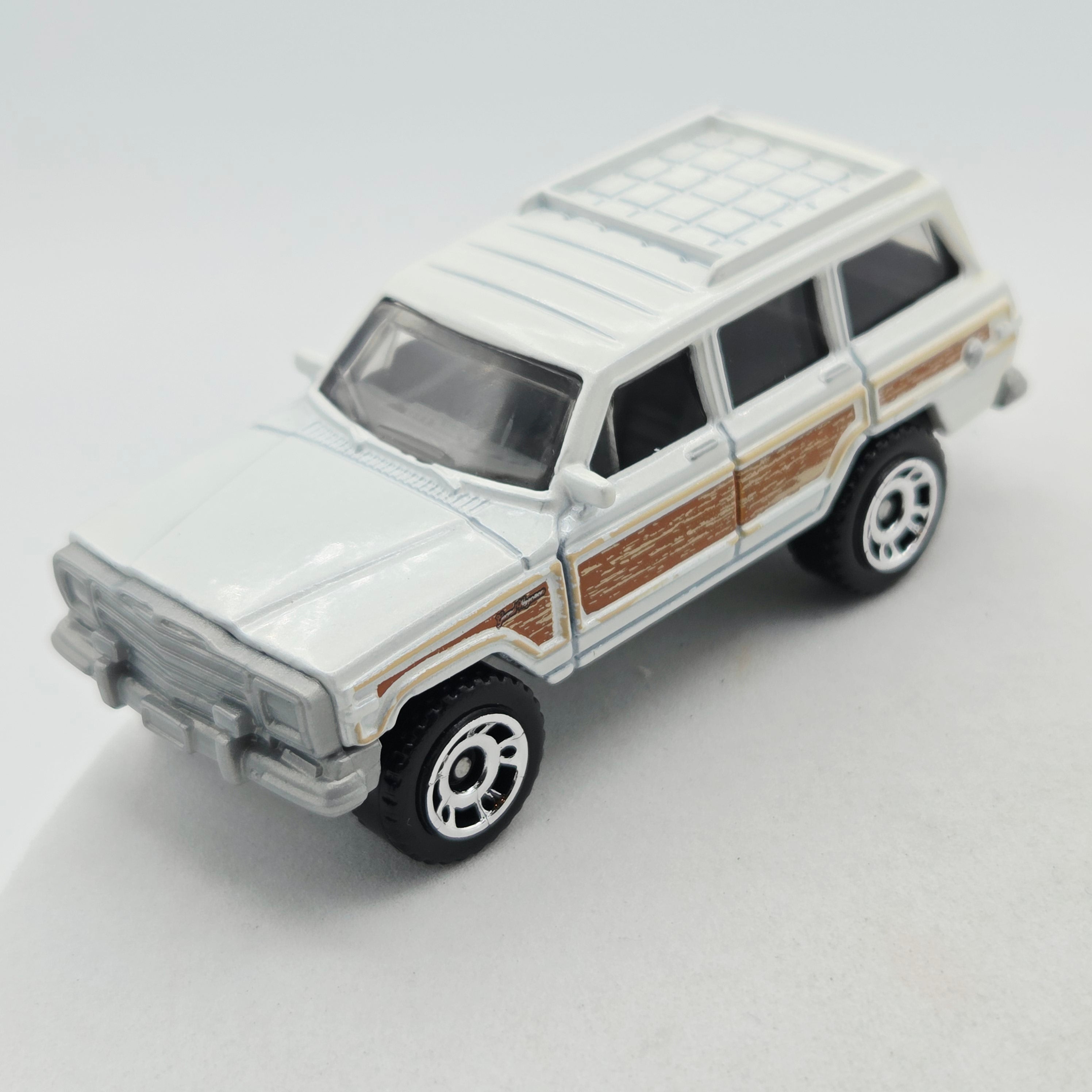 Matchbox '89 Jeep Wagoneer (2023 MBX 5 Pack Wagons II - Multipack Exclusive)