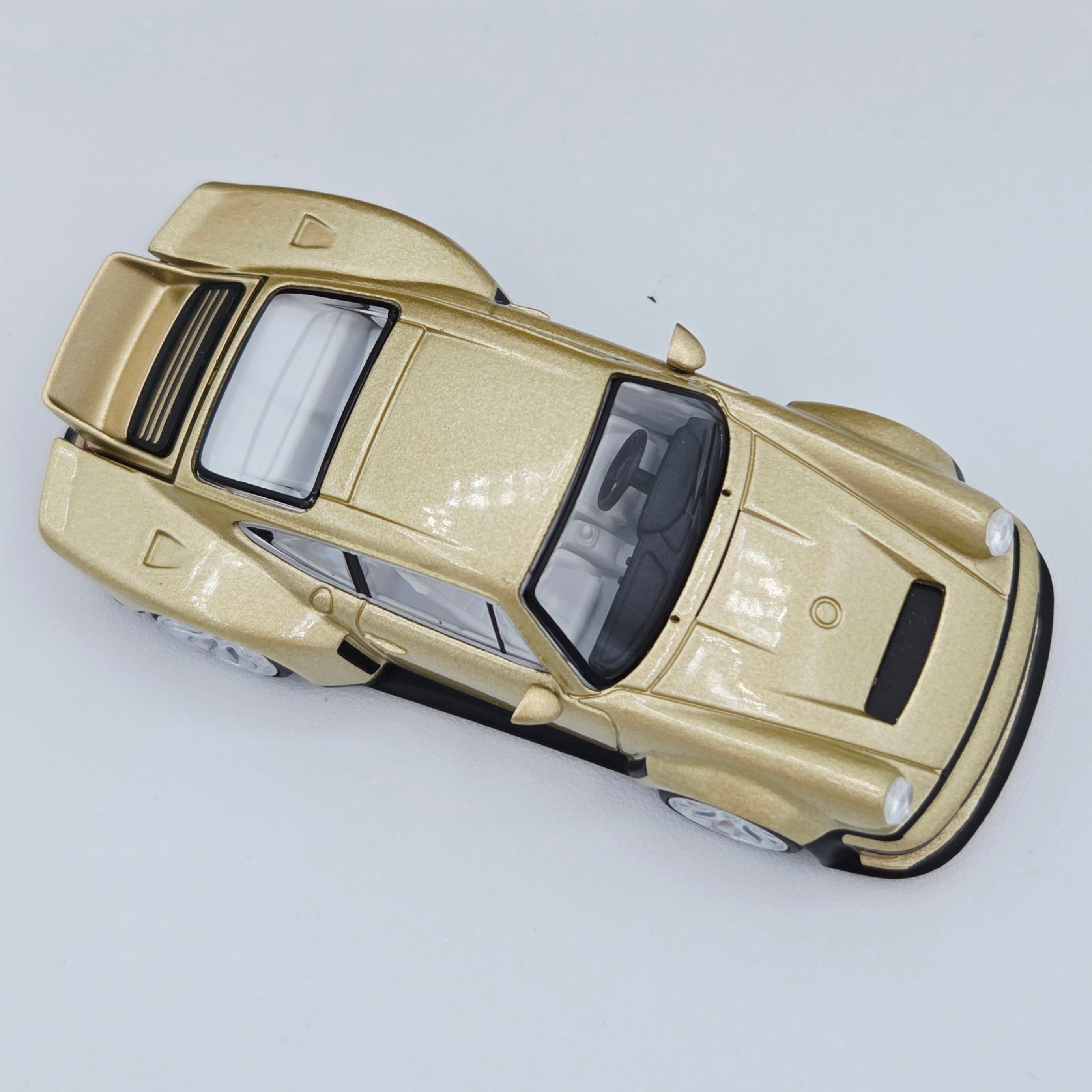 Pop Race Porsche Singer DLS Turbo - 1:64, Gold (2026 Limited Edition)