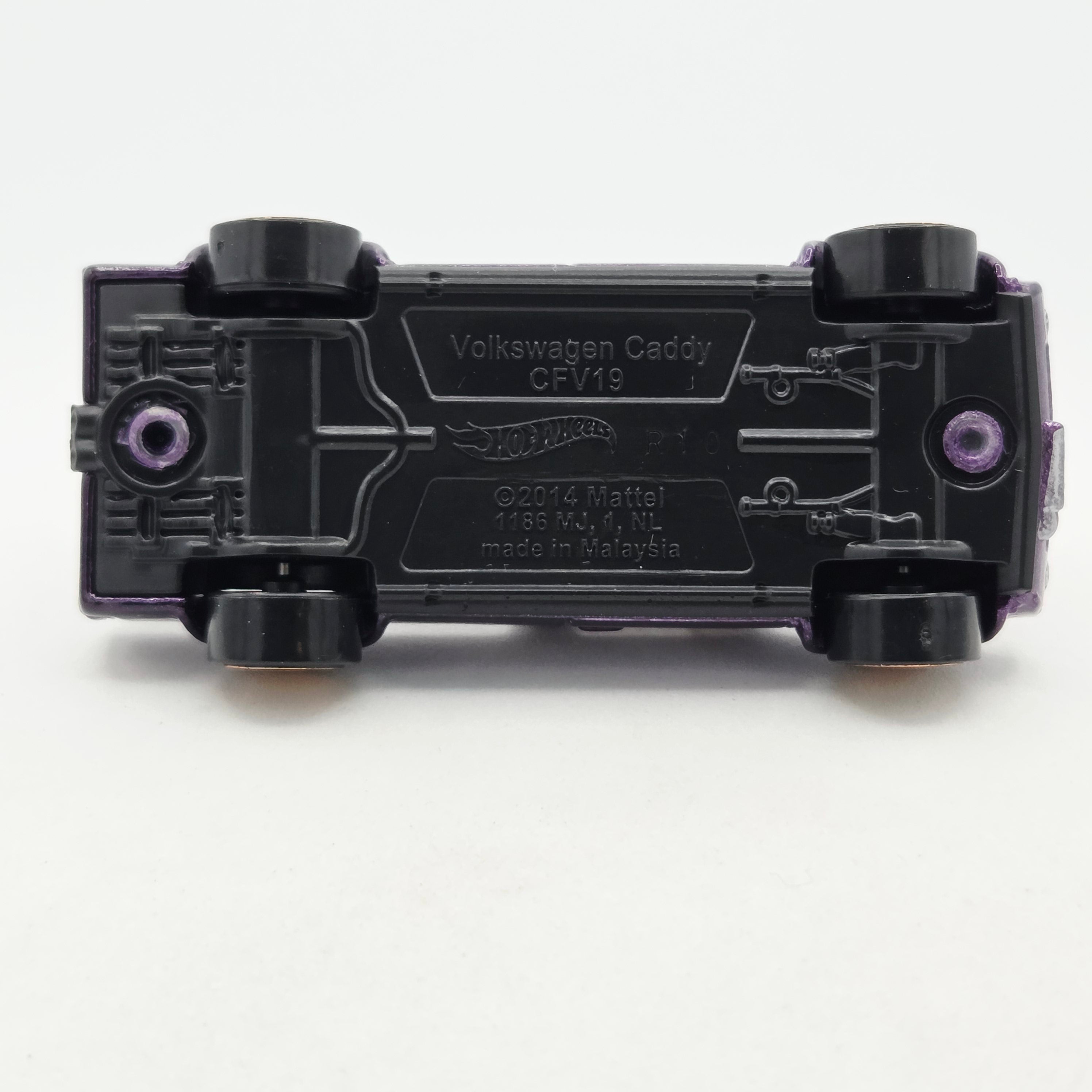 Hot Wheels Volkswagen Caddy pickup (2022 HW Volkswagen Series)