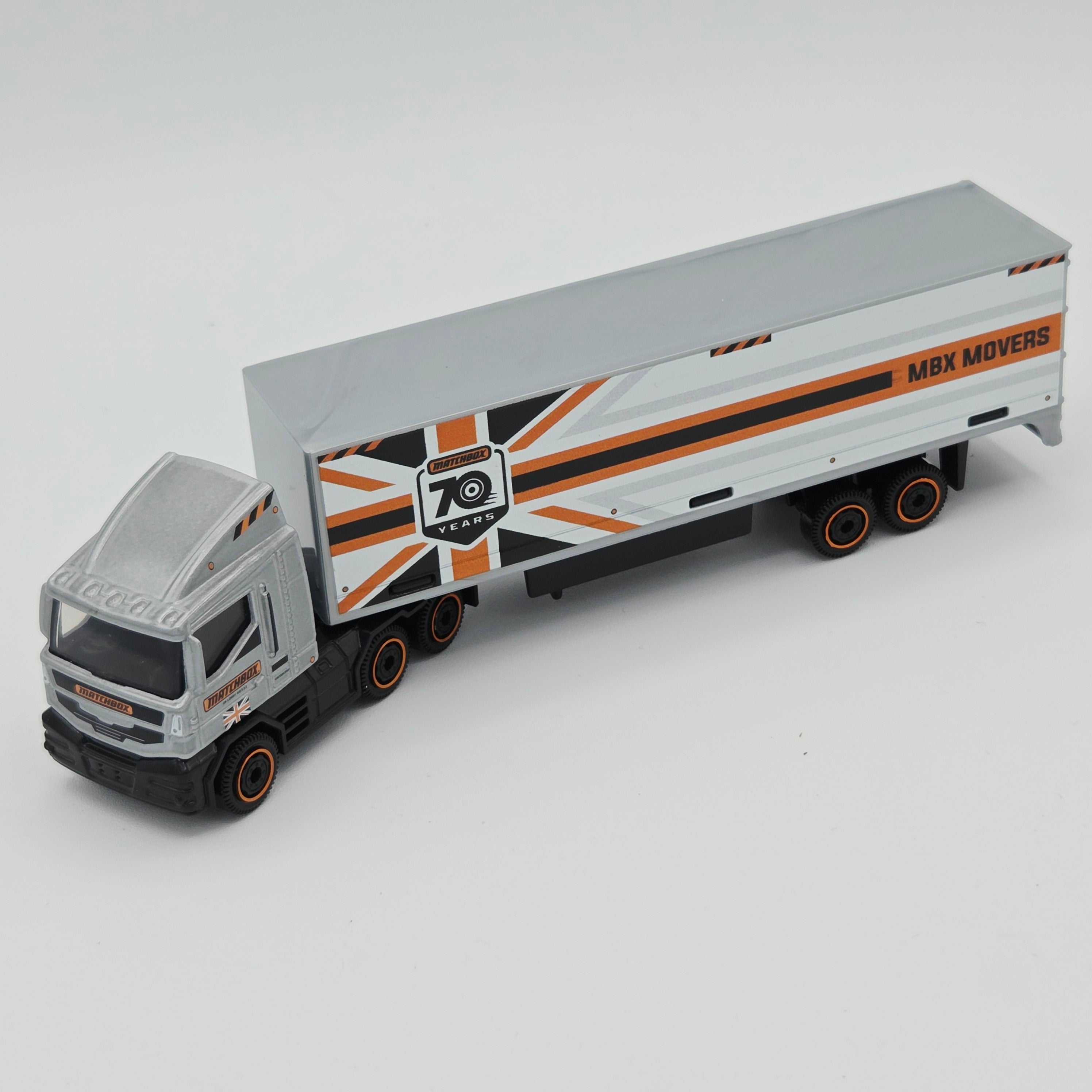 Matchbox MBX Cabover Semi Truck (2024 MBX Convoys)