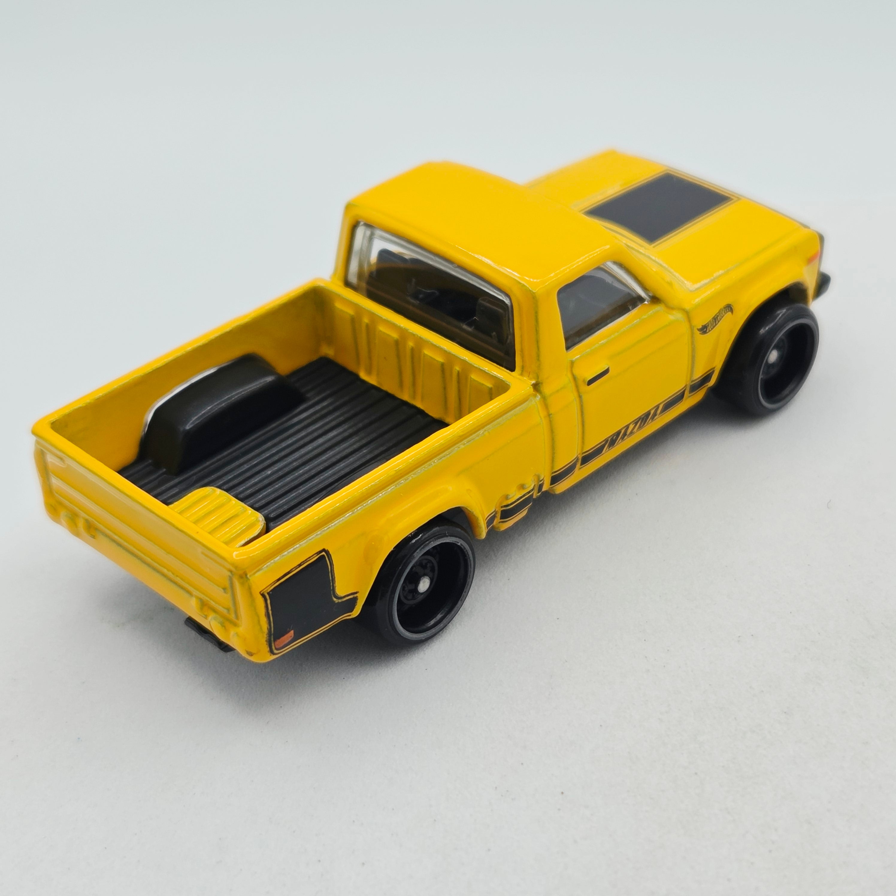 Hot Wheels Mazda Repu pickup (2022 HW Truck Series)