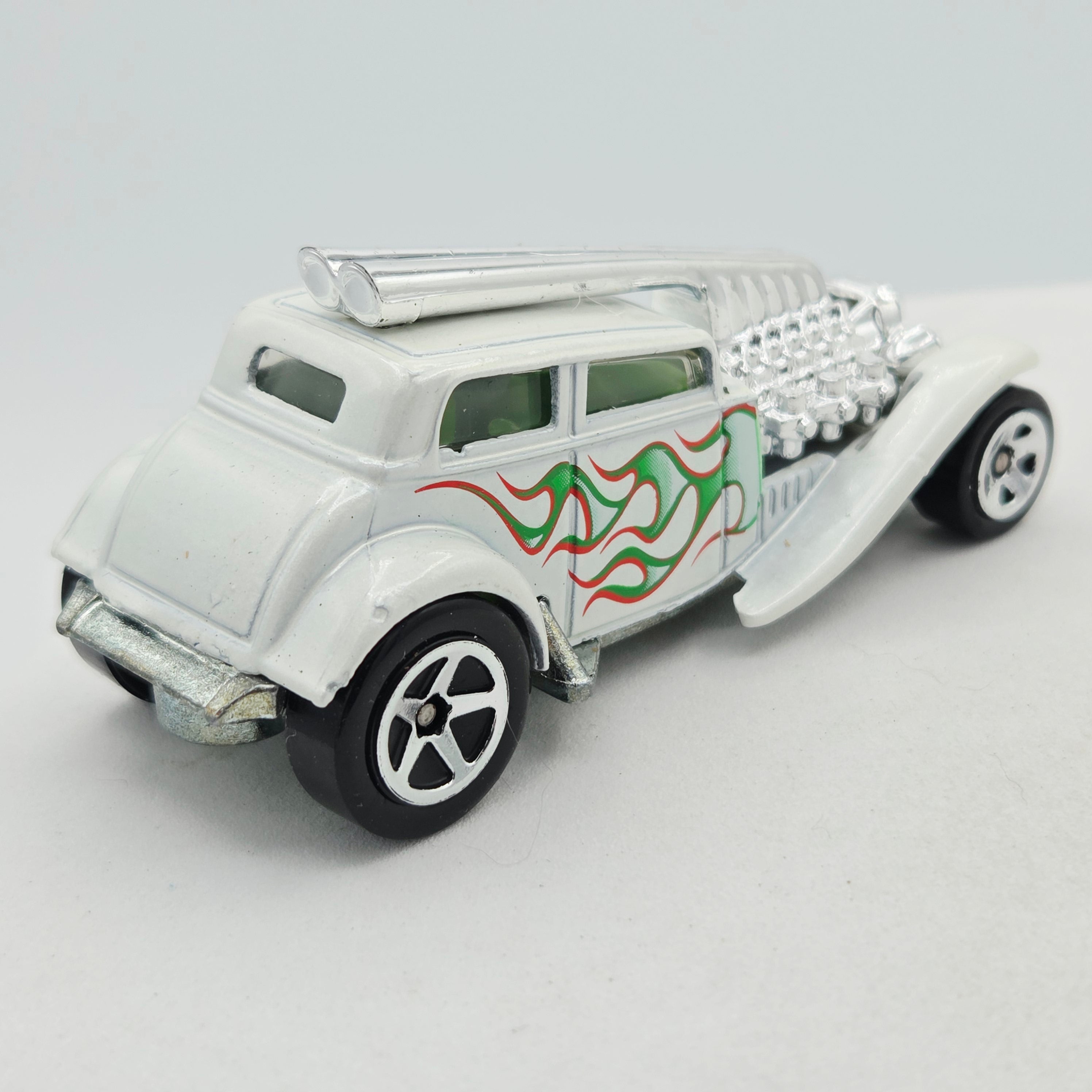 Hot Wheels Straight Pipes (2008 HW Holiday Hot Rods 3 Pack - Target Stores Exclusive)