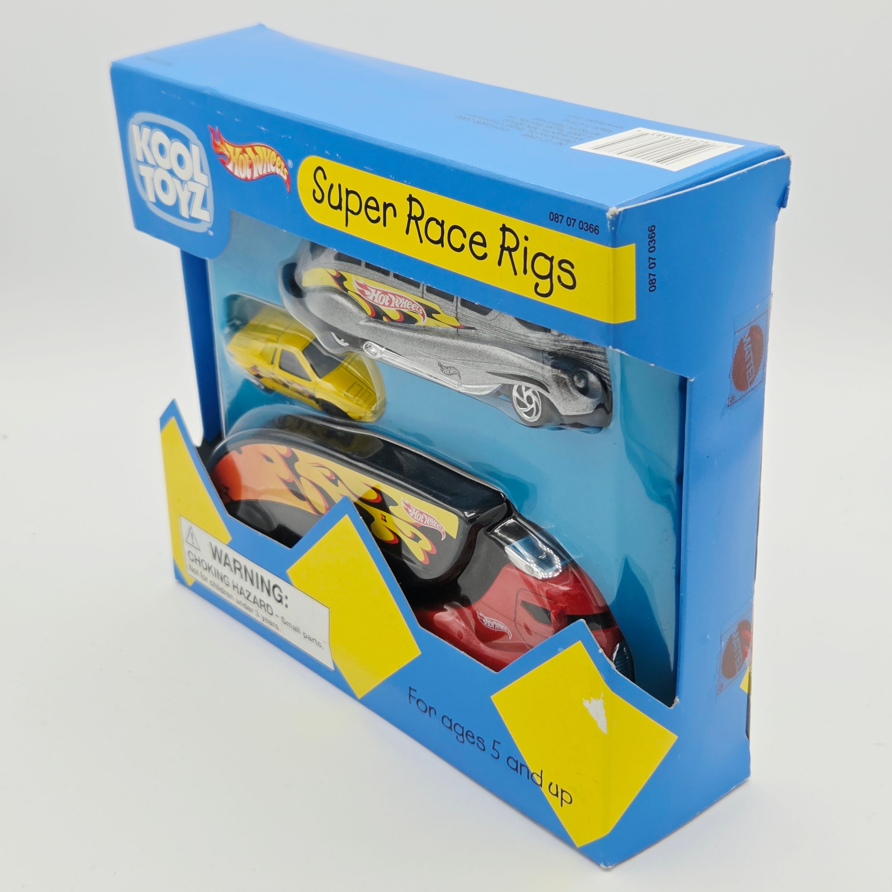 Hot Wheels Exclusive Lamborghini Countach w/ Semi Trucks (2001 Kool Toyz - Super Race Rigs)