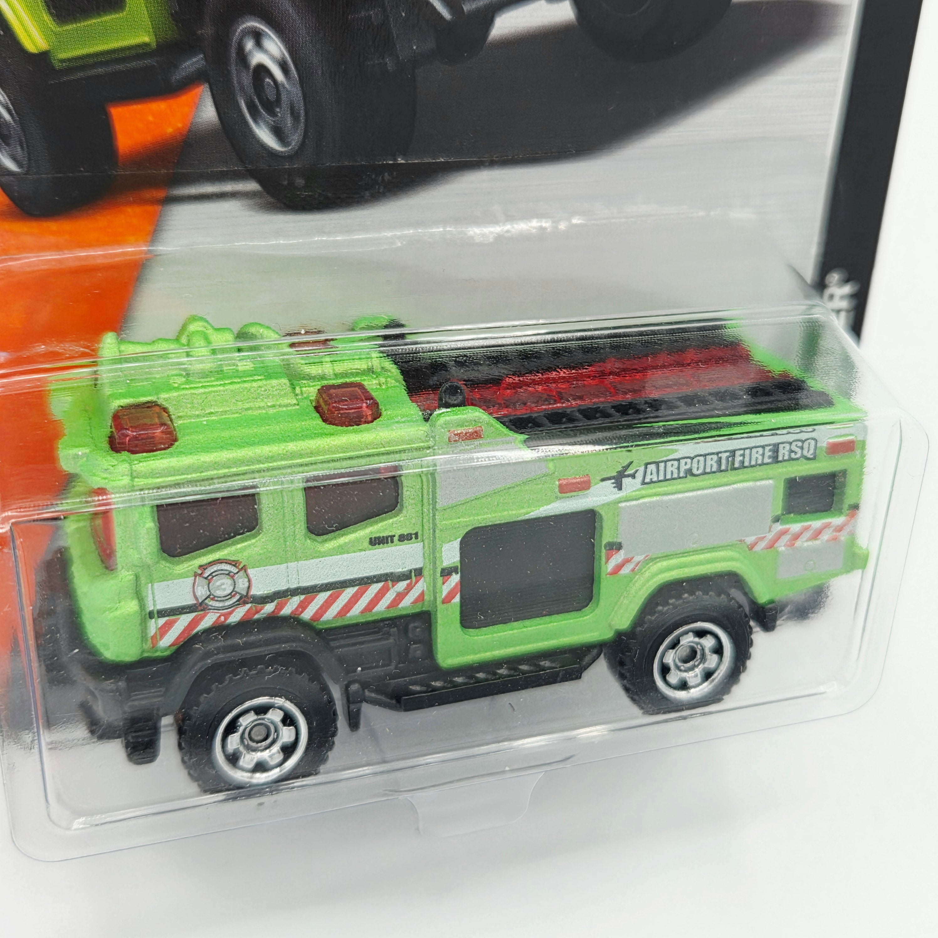 Matchbox MBX Blaze Blitzer Fire Truck (2014 MBX Basic - Heroic Rescue)