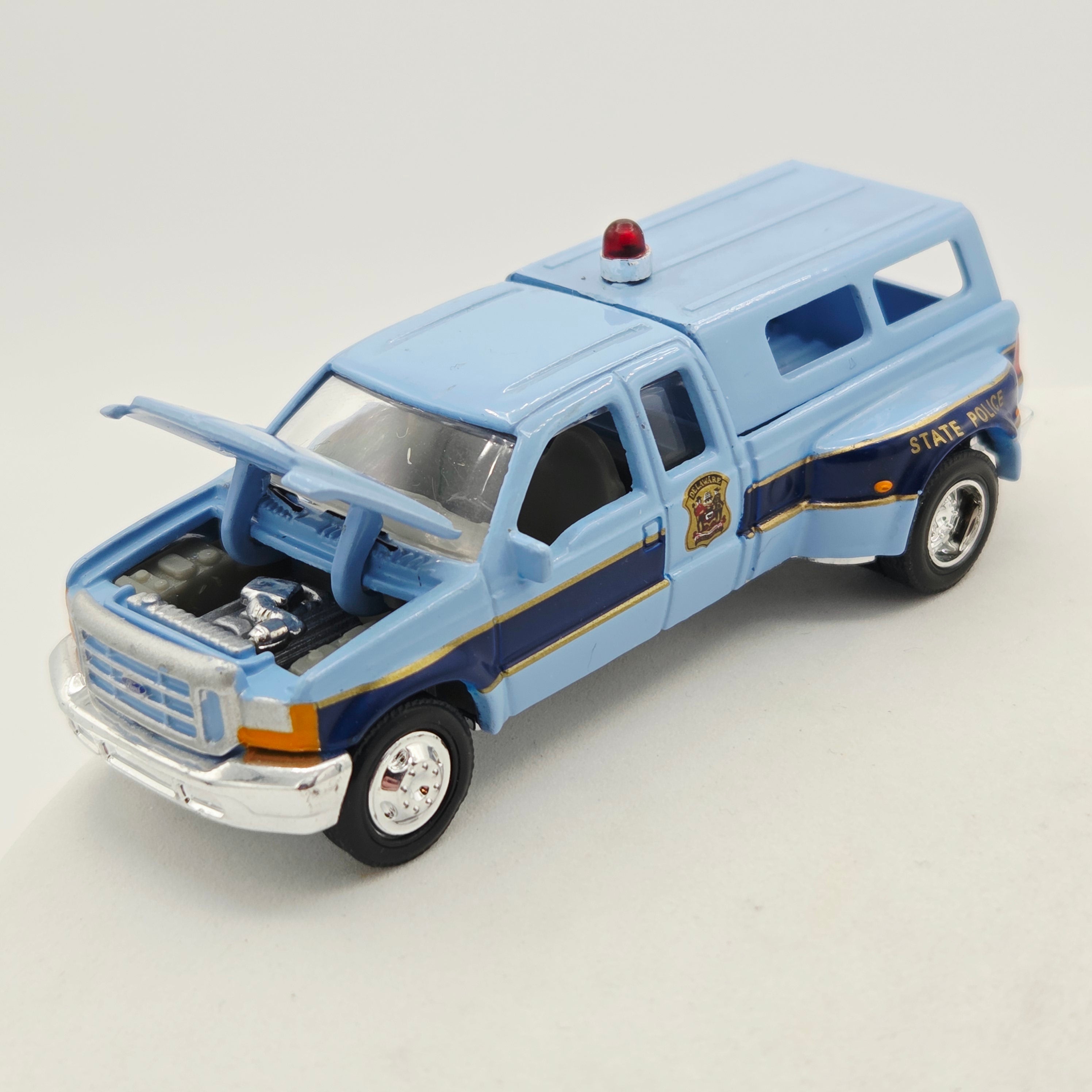 Racing Champions '99 Ford F-350 Pickup - 1:64, Delaware State Police (1999 Police USA)