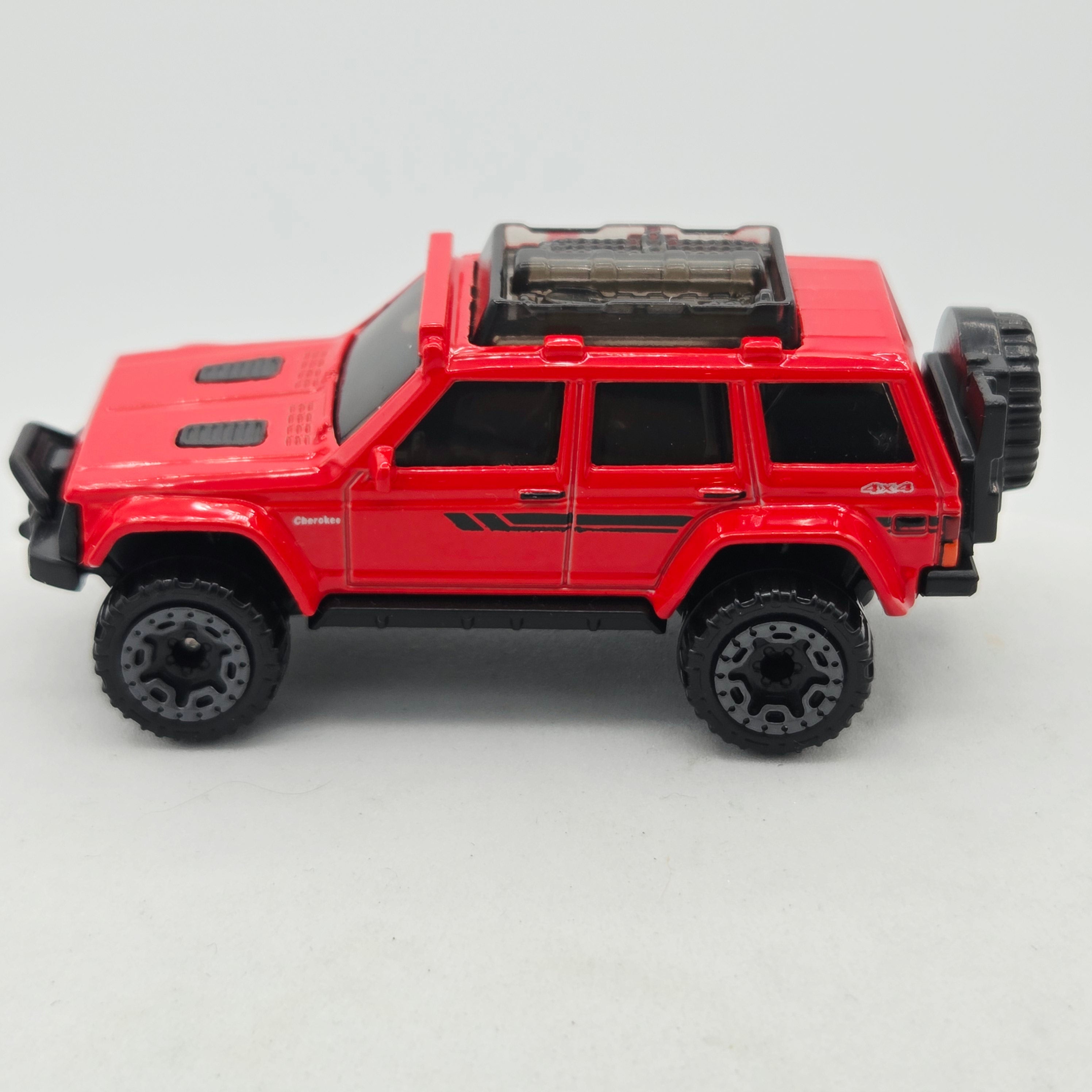 Hot Wheels '95 Jeep Cherokee (2022 HW Basic - Baja Blazers)