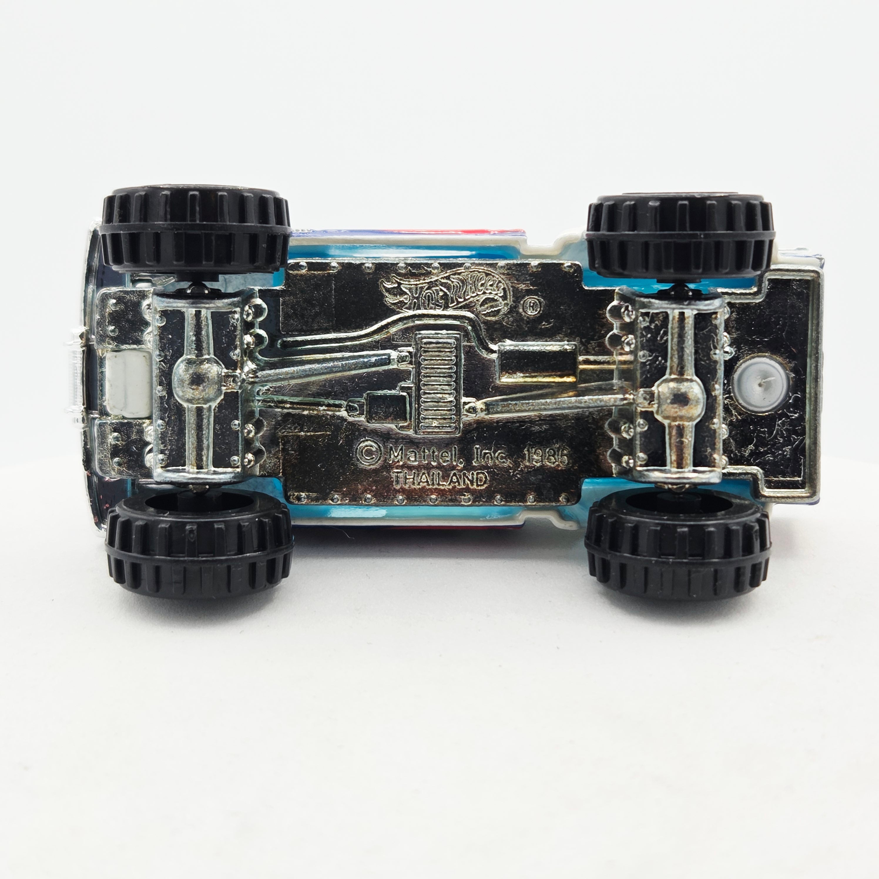 Hot Wheels Tail Gunner Pickup Truck "Oakwood Homes" (2001 HW Racing)