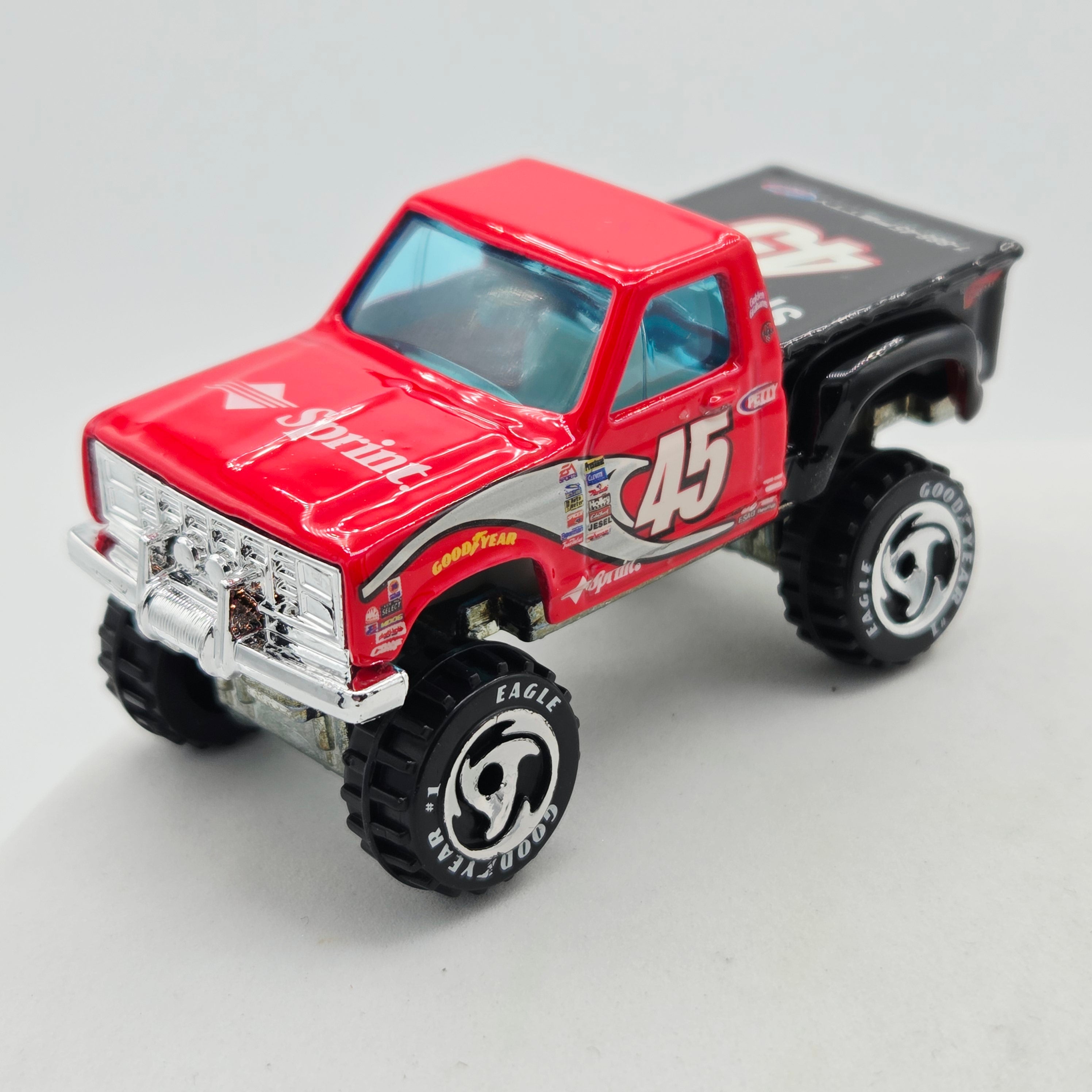 Hot Wheels Tail Gunner Pickup Truck "Sprint" (2001 HW Racing)