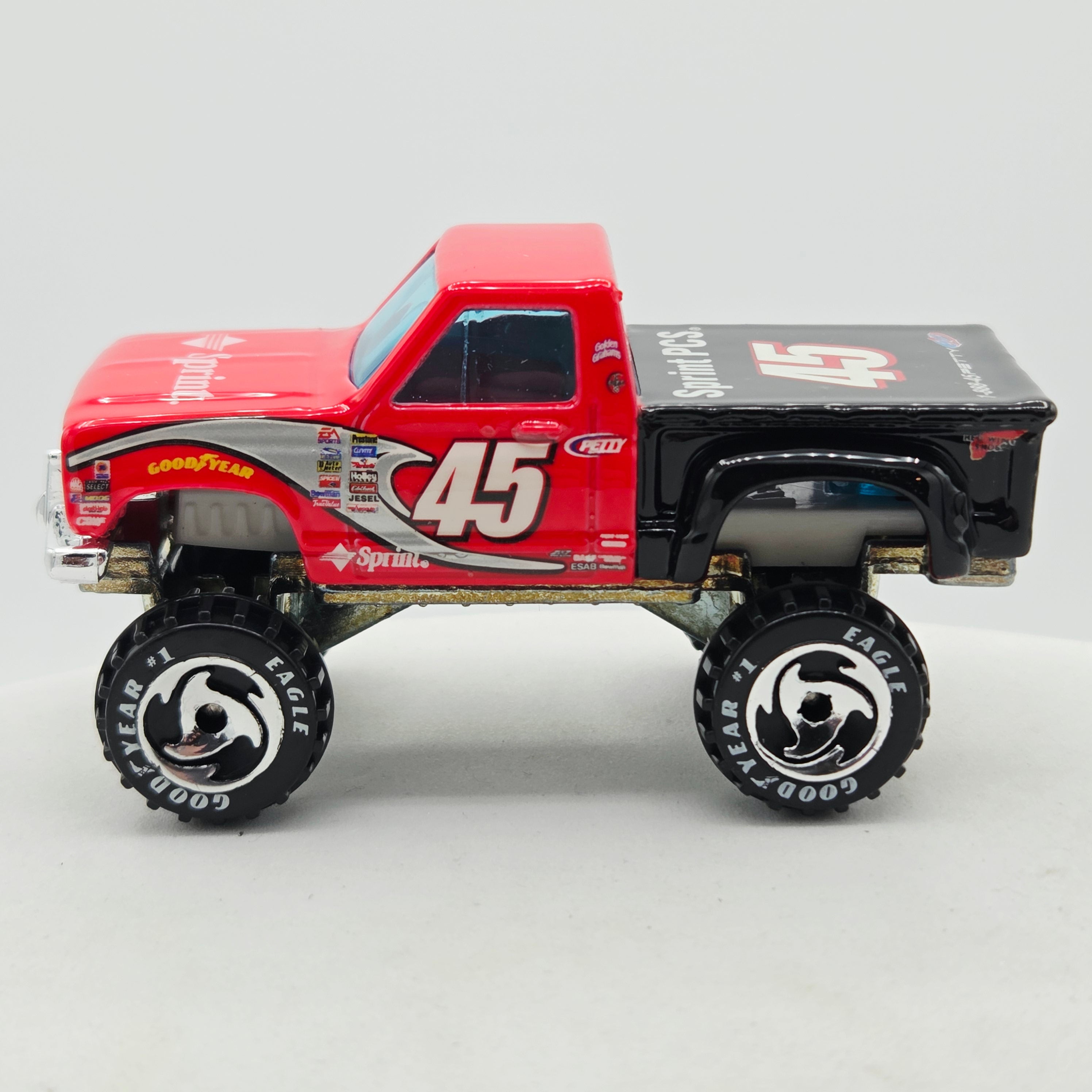 Hot Wheels Tail Gunner Pickup Truck "Sprint" (2001 HW Racing)