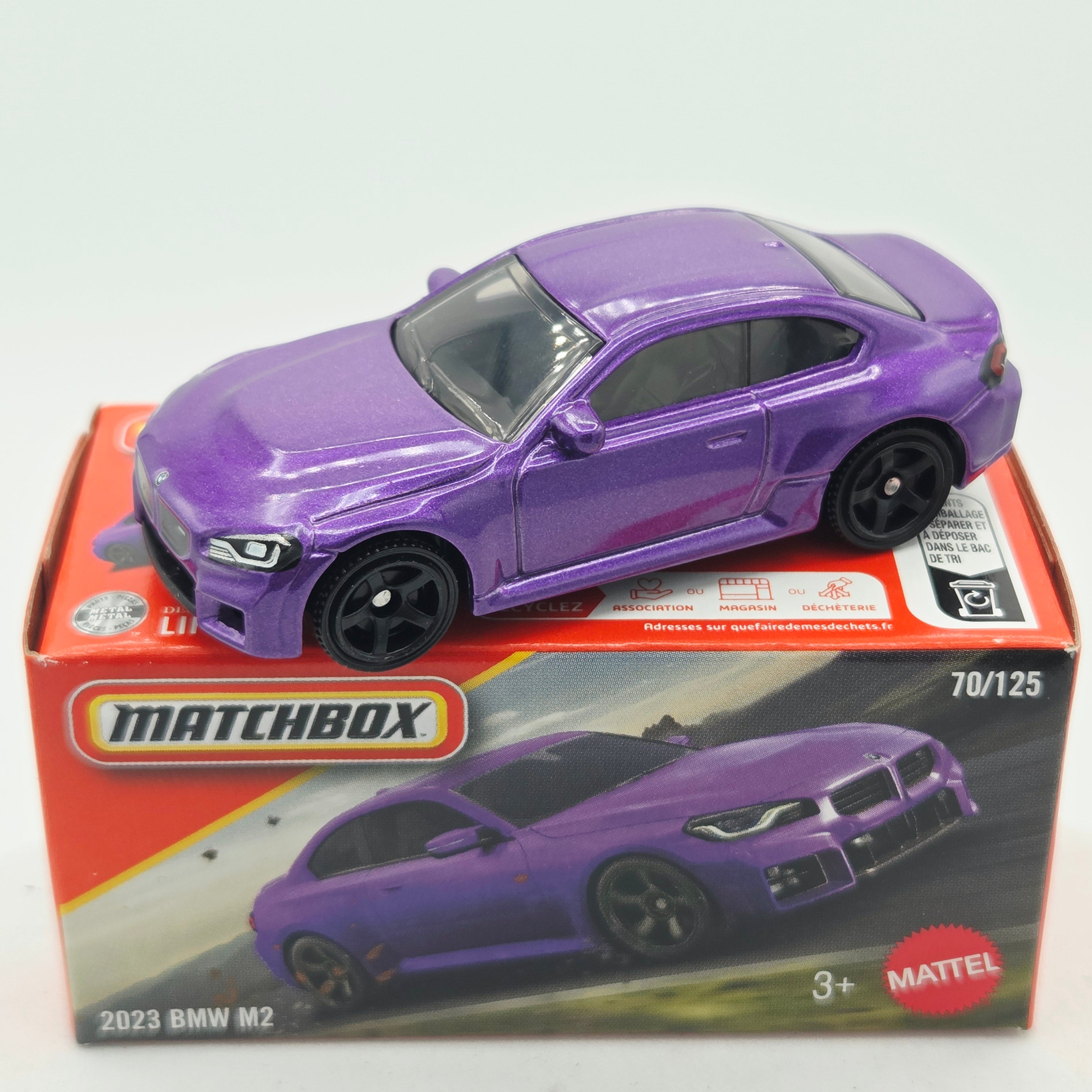 Matchbox '23 BMW M2 (2026 Mix 9 K Basic - Power Grabs)