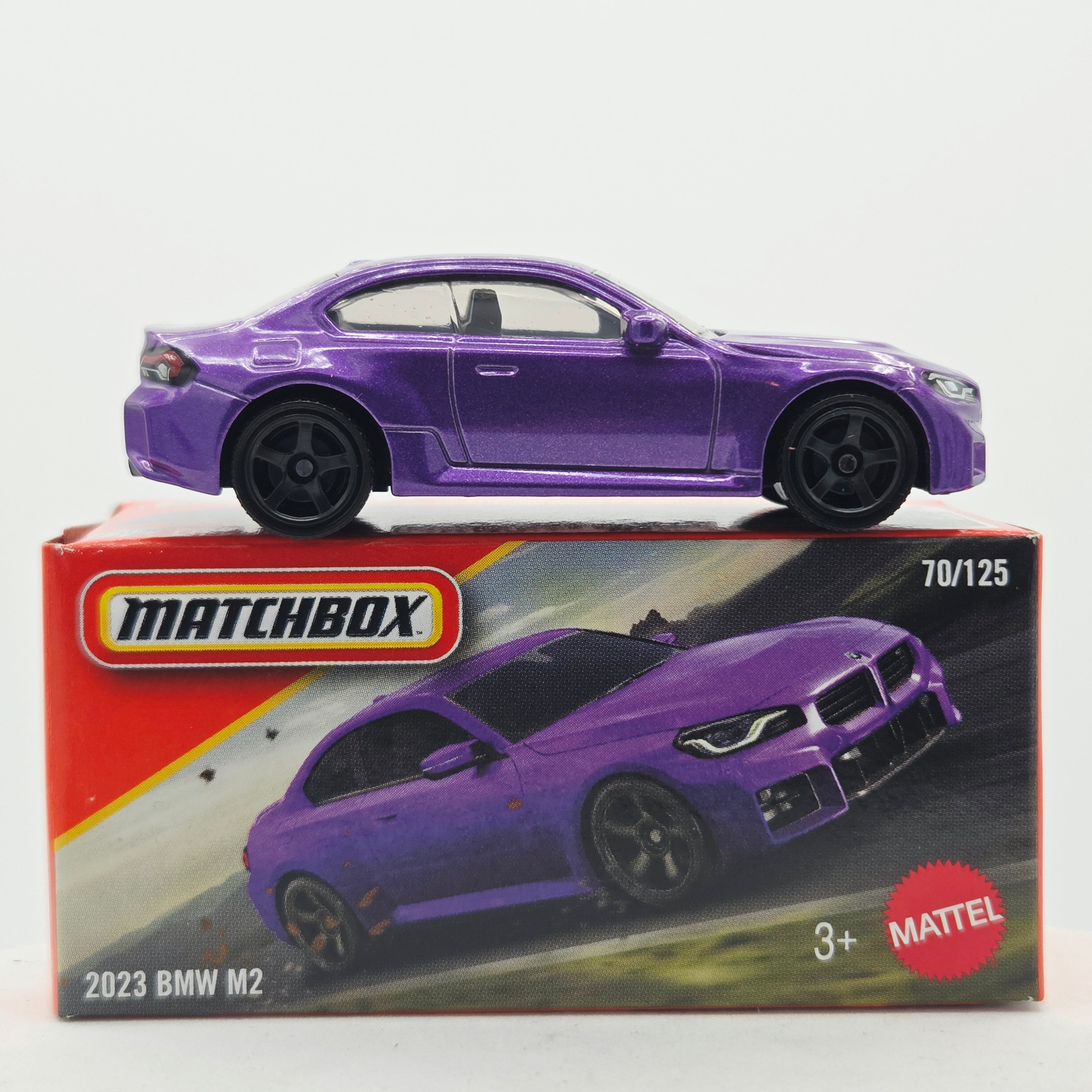 Matchbox '23 BMW M2 (2026 Mix 9 K Basic - Power Grabs)