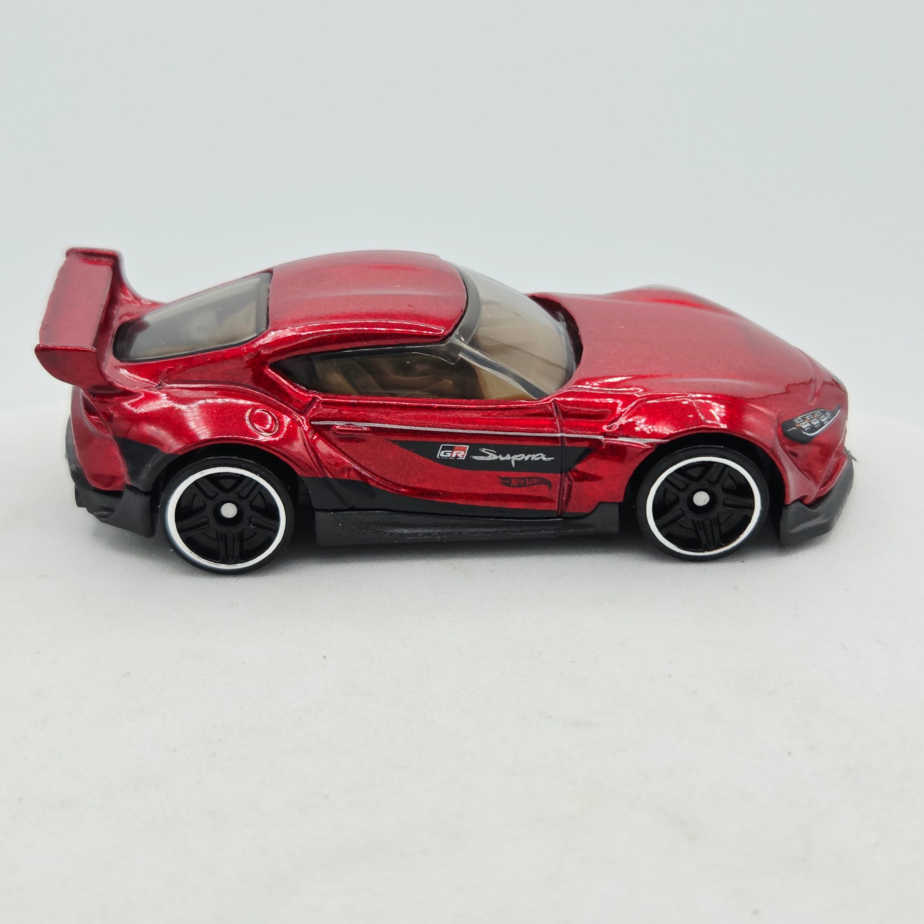 Hot Wheels '20 Toyota GR Supra (2025 HW Nightburnerz 5 Pack - Multipack Exclusive)