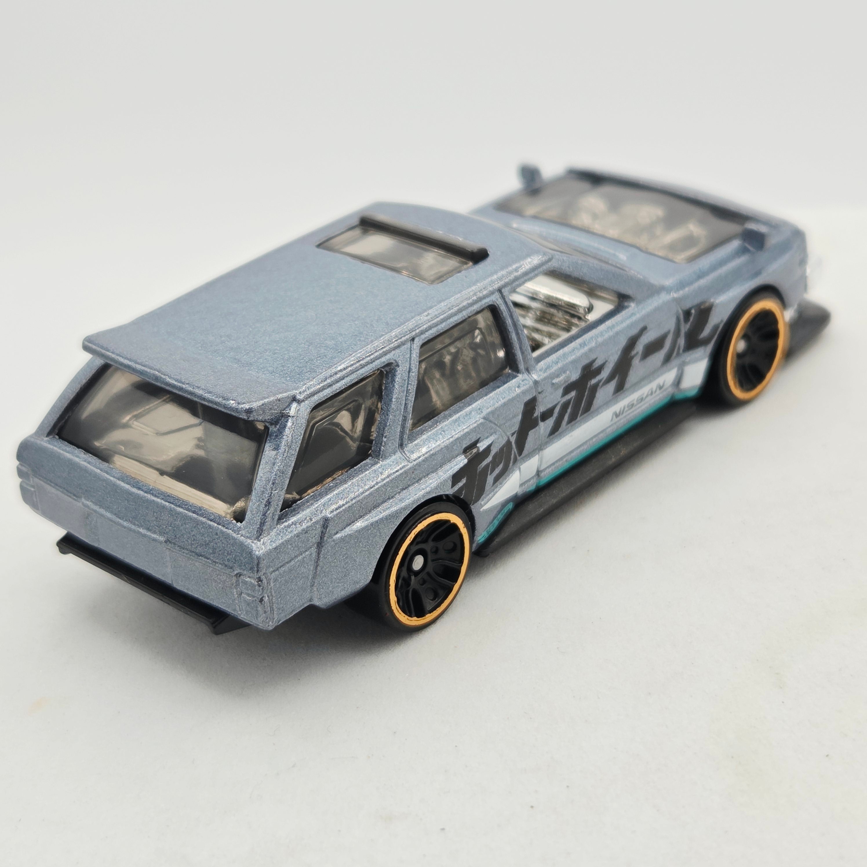 Hot Wheels Nissan Maxima Drift Wagon (2025 HW Nightburnerz 5 Pack - Multipack Exclusive)