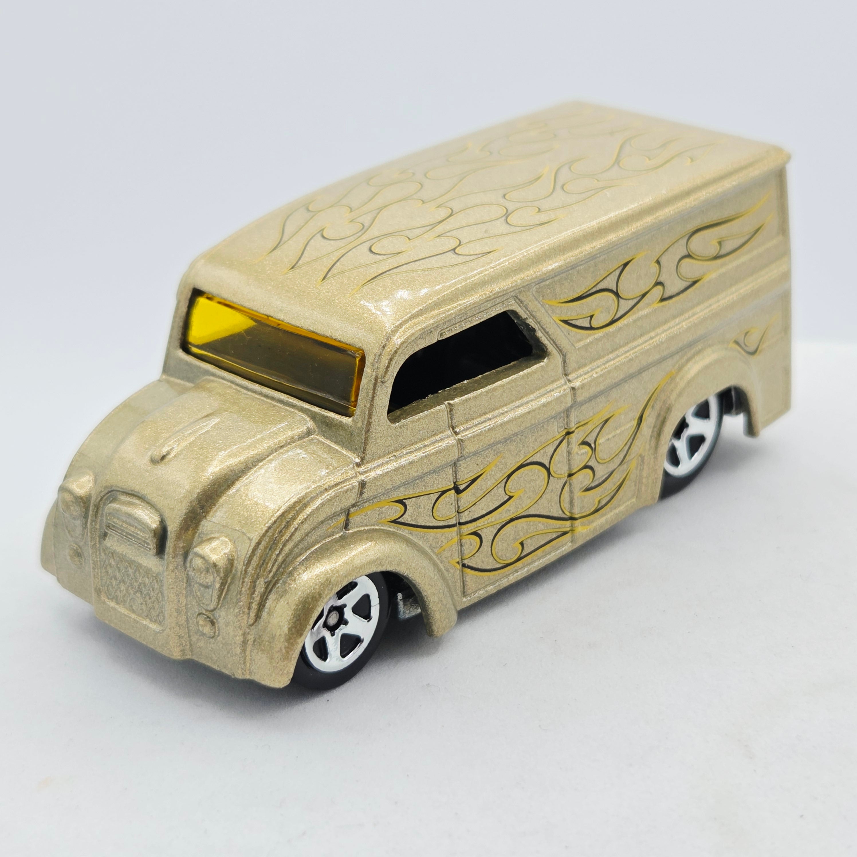 Hot Wheels Dairy Delivery Van (2008 HW Father's Day - Kmart Store Exclusive)