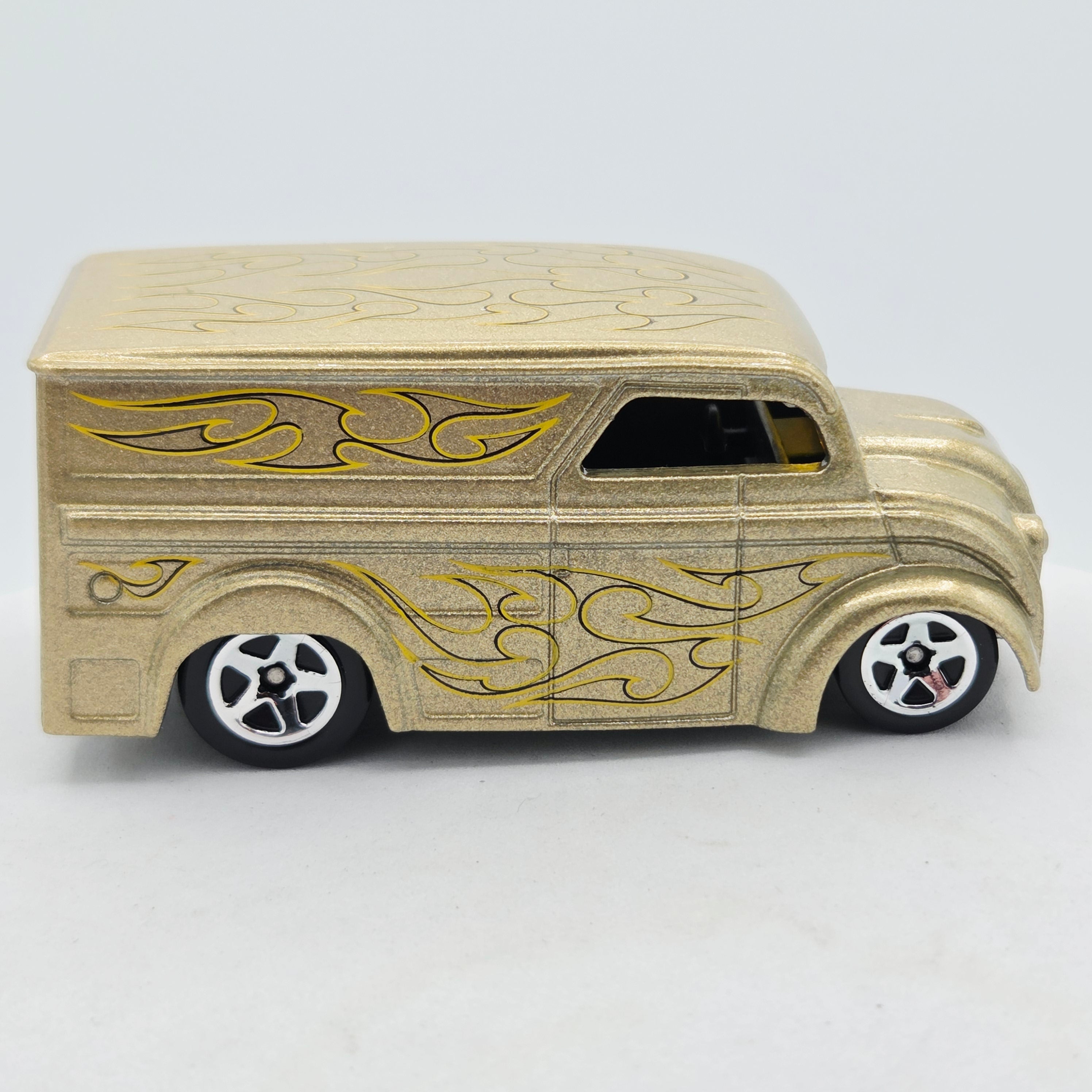 Hot Wheels Dairy Delivery Van (2008 HW Father's Day - Kmart Store Exclusive)