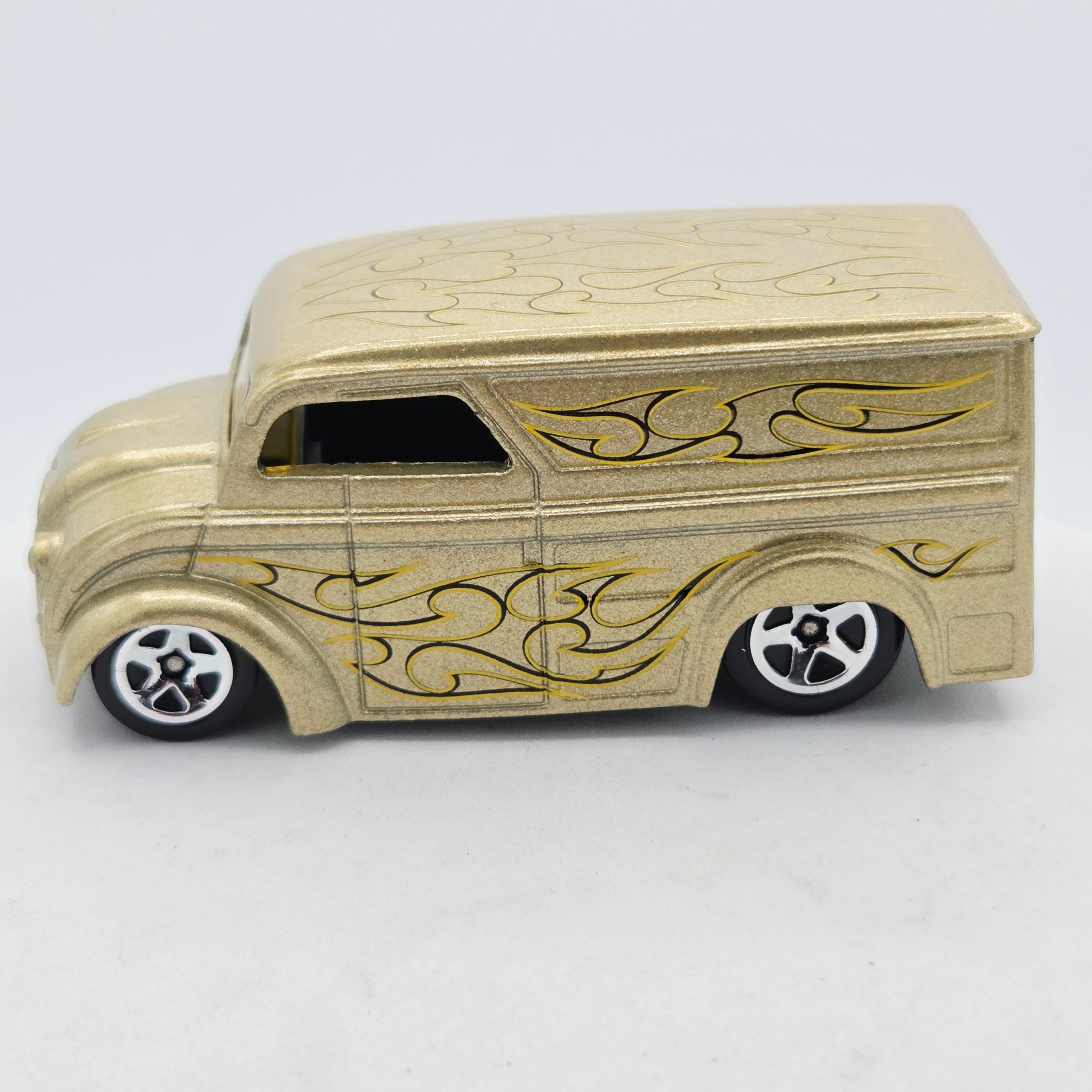 Hot Wheels Dairy Delivery Van (2008 HW Father's Day - Kmart Store Exclusive)