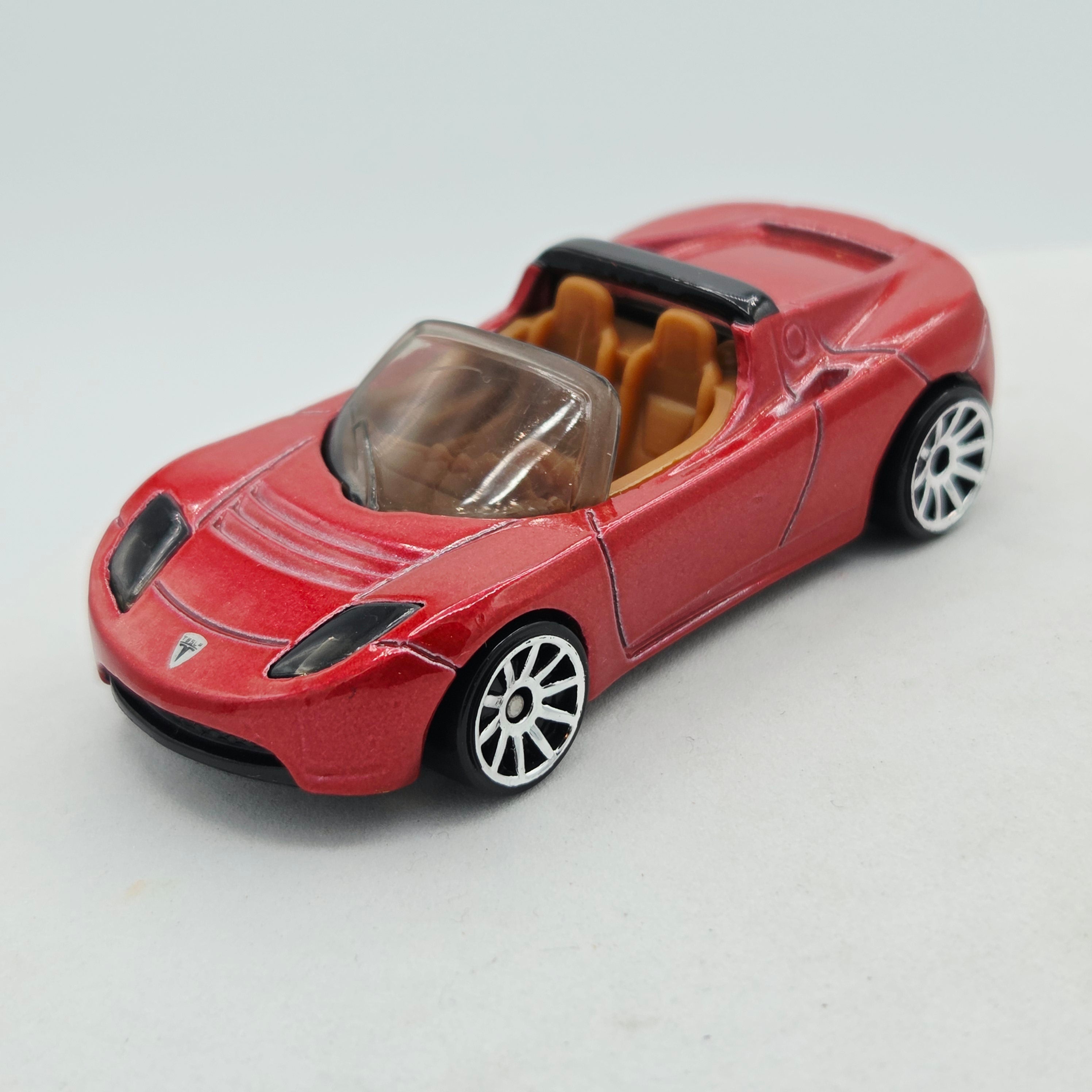 Hot Wheels '08 Tesla Roadster (2008 HW Basic - New Models)