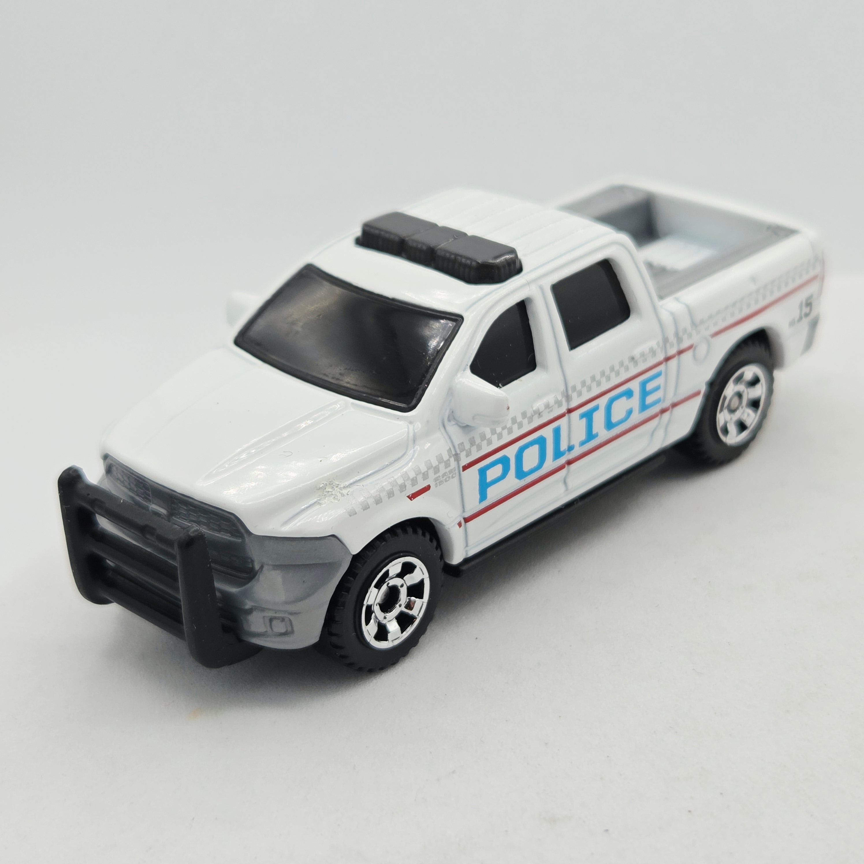Matchbox '15 Ram 1500 Pickup "Police" (2025 MBX 8 Pack - Multipack Exclusive)
