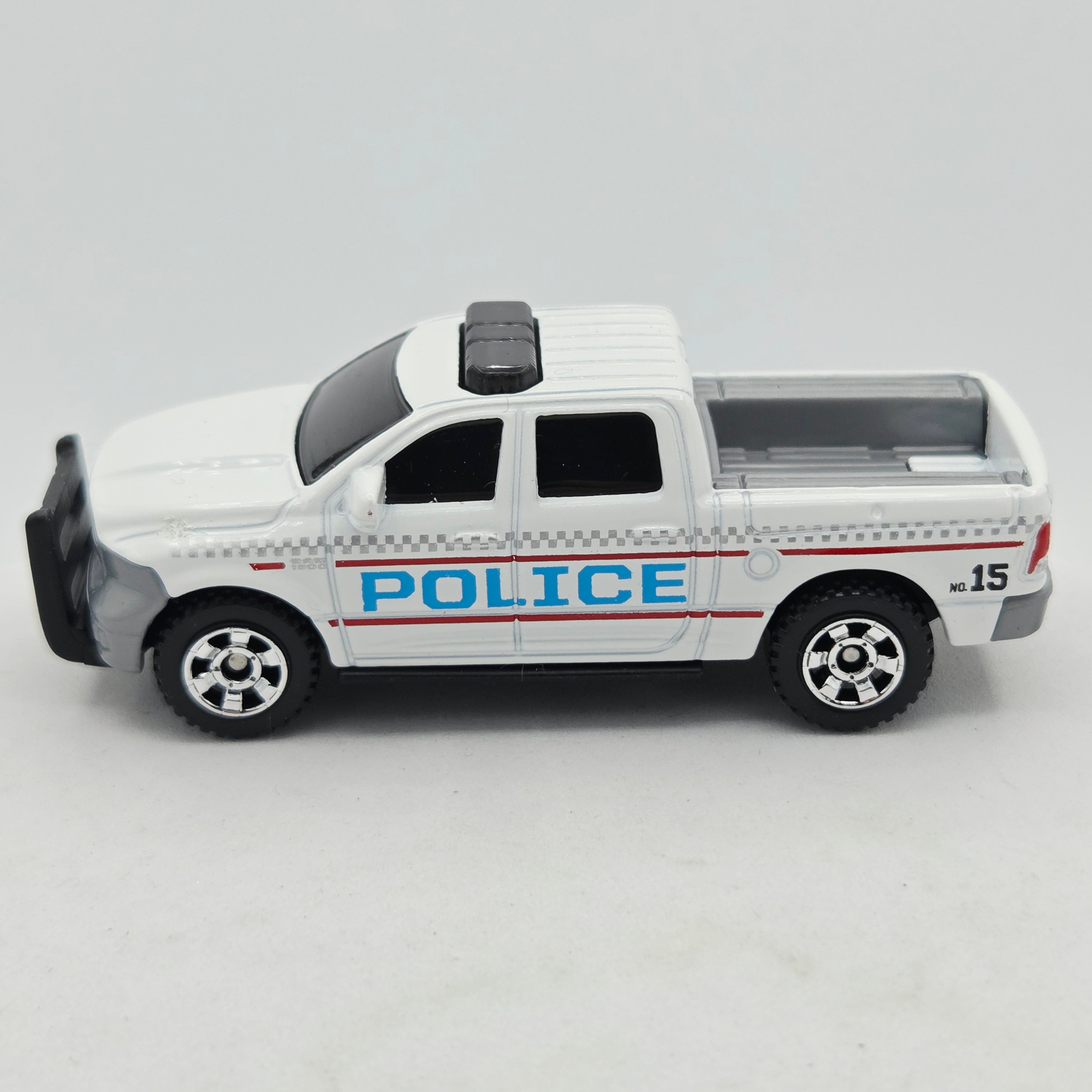 Matchbox '15 Ram 1500 Pickup "Police" (2025 MBX 8 Pack - Multipack Exclusive)