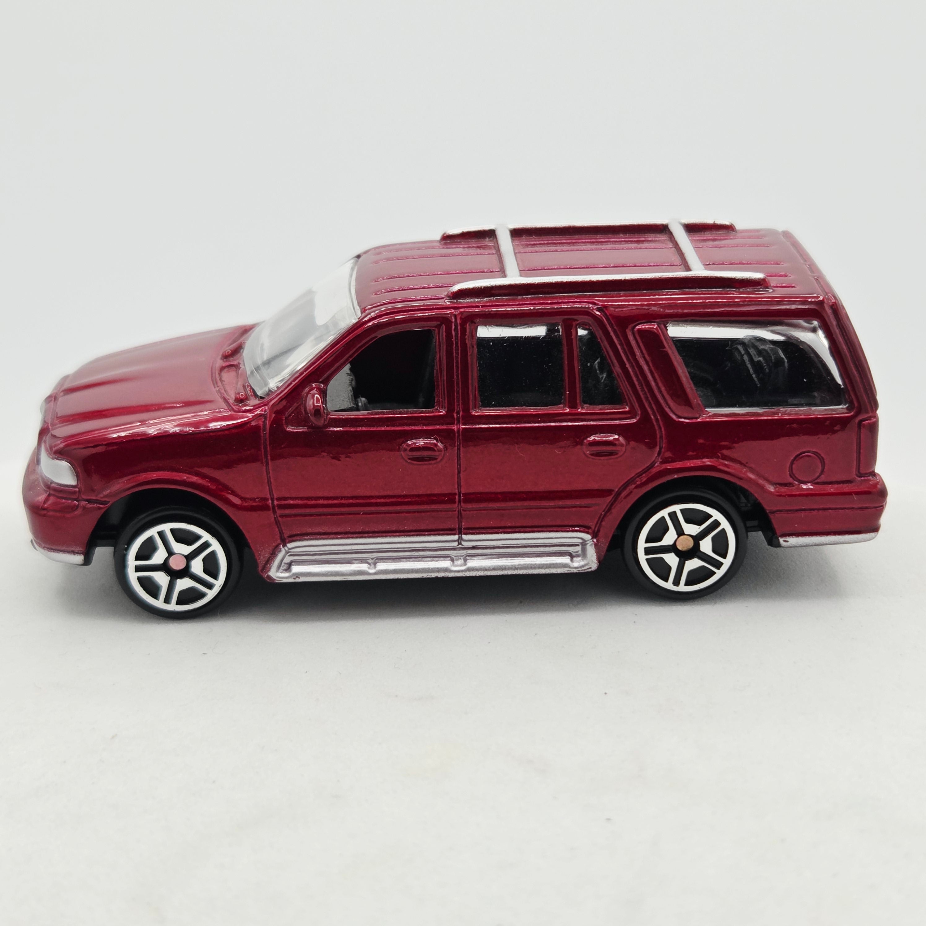 Motormax Lincoln Navigator #6044 (2001 Speed Wheels)