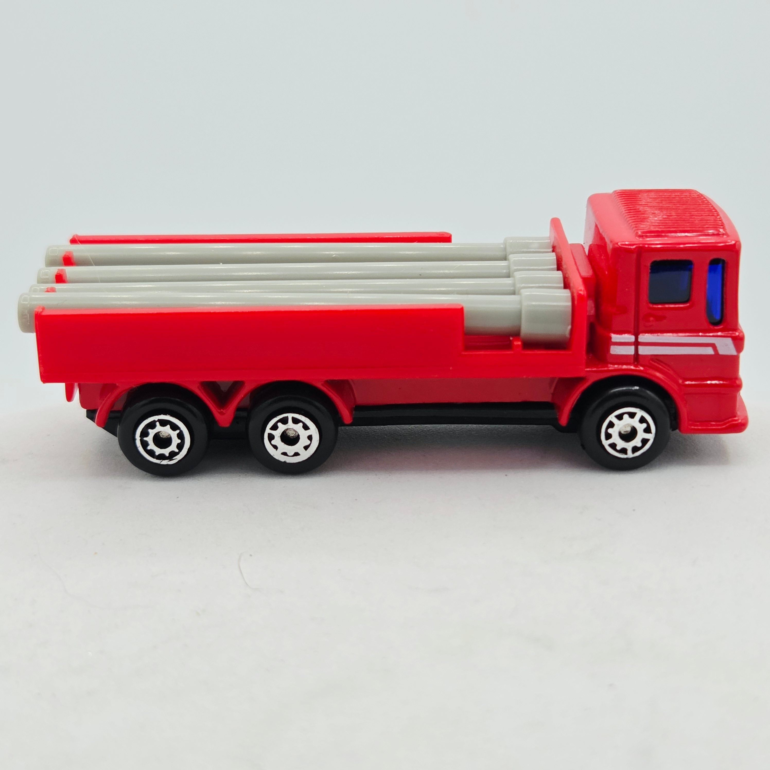 Maisto Pipe Truck - Approx. 1:64, Red (Speed Wheels / Road & Track)