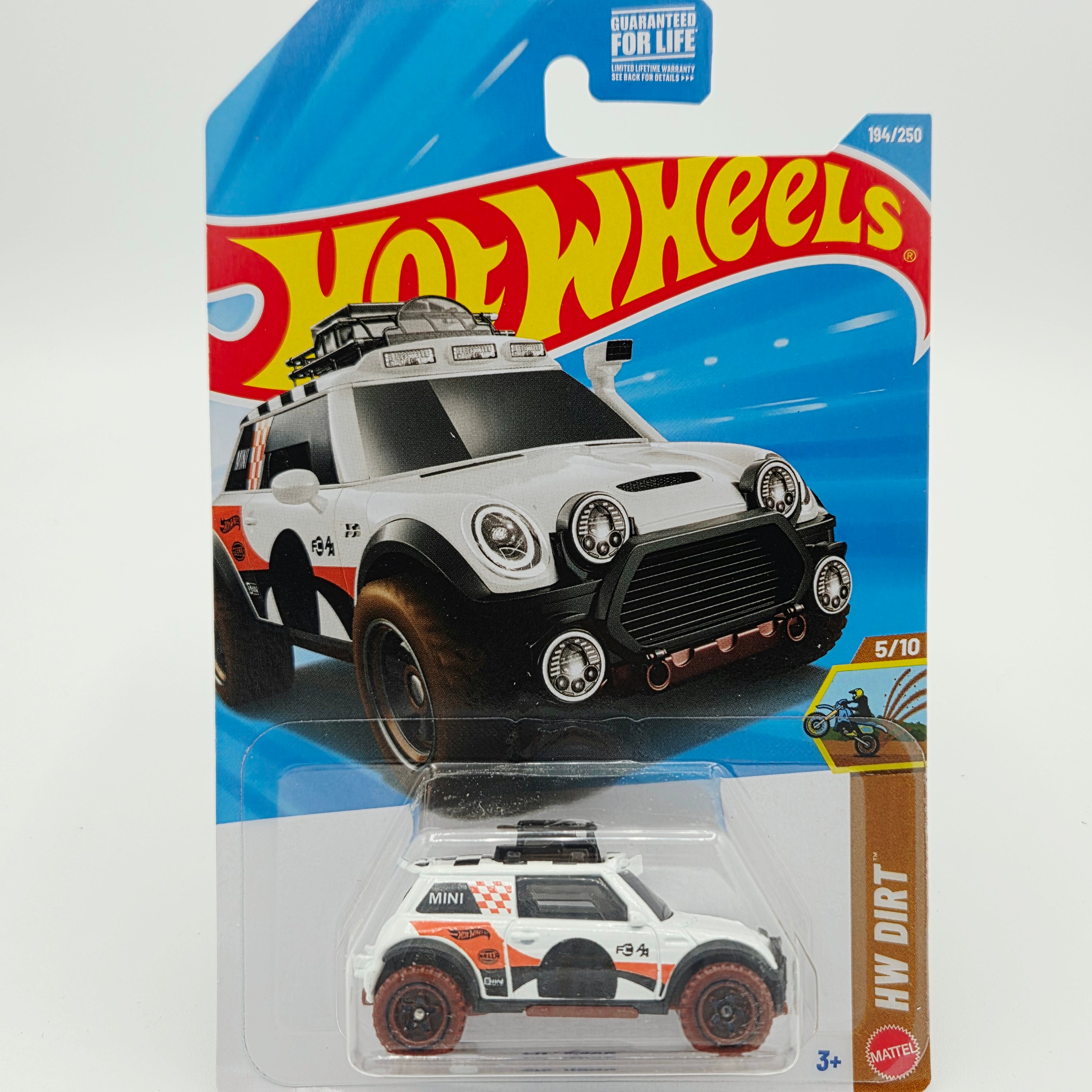 Hot Wheels Lil' Roar - Mini Cooper (2026 HW Basic Case K - Dirt)
