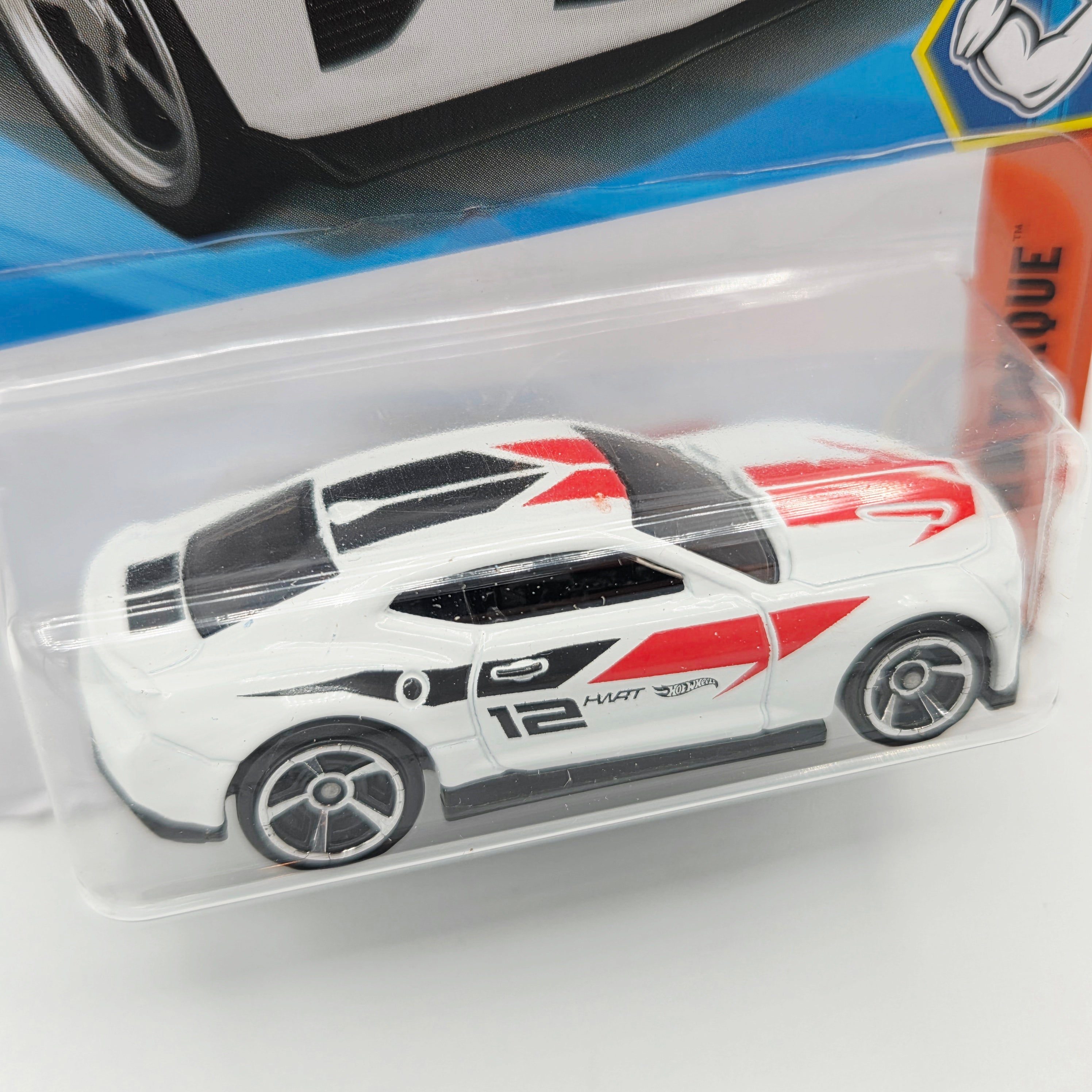 Hot Wheels '18 Camaro SS (2026 HW Basic Case K - Torque)