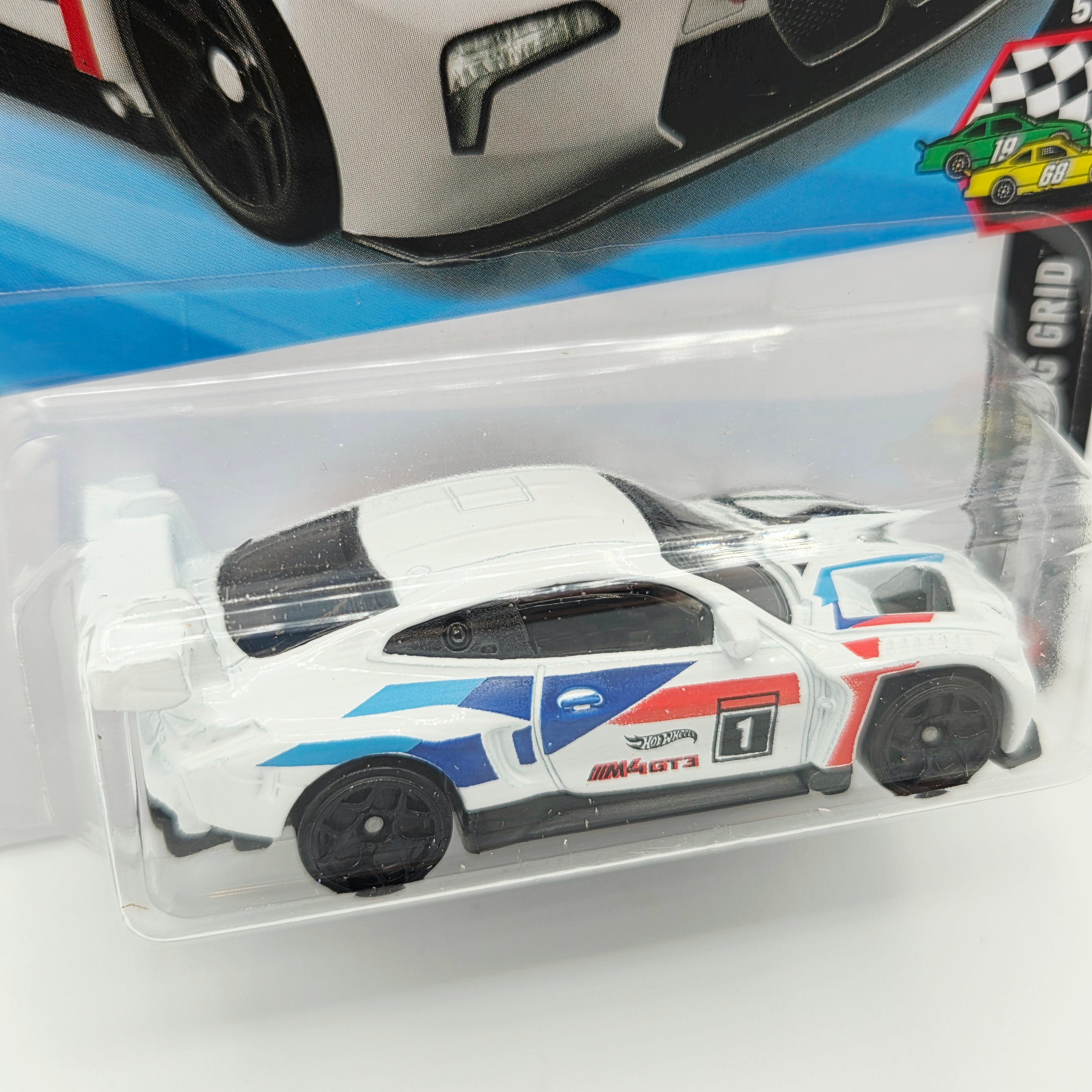 Hot Wheels BMW M4 GT3 (2026 HW Basic Case K - Starting Grid)