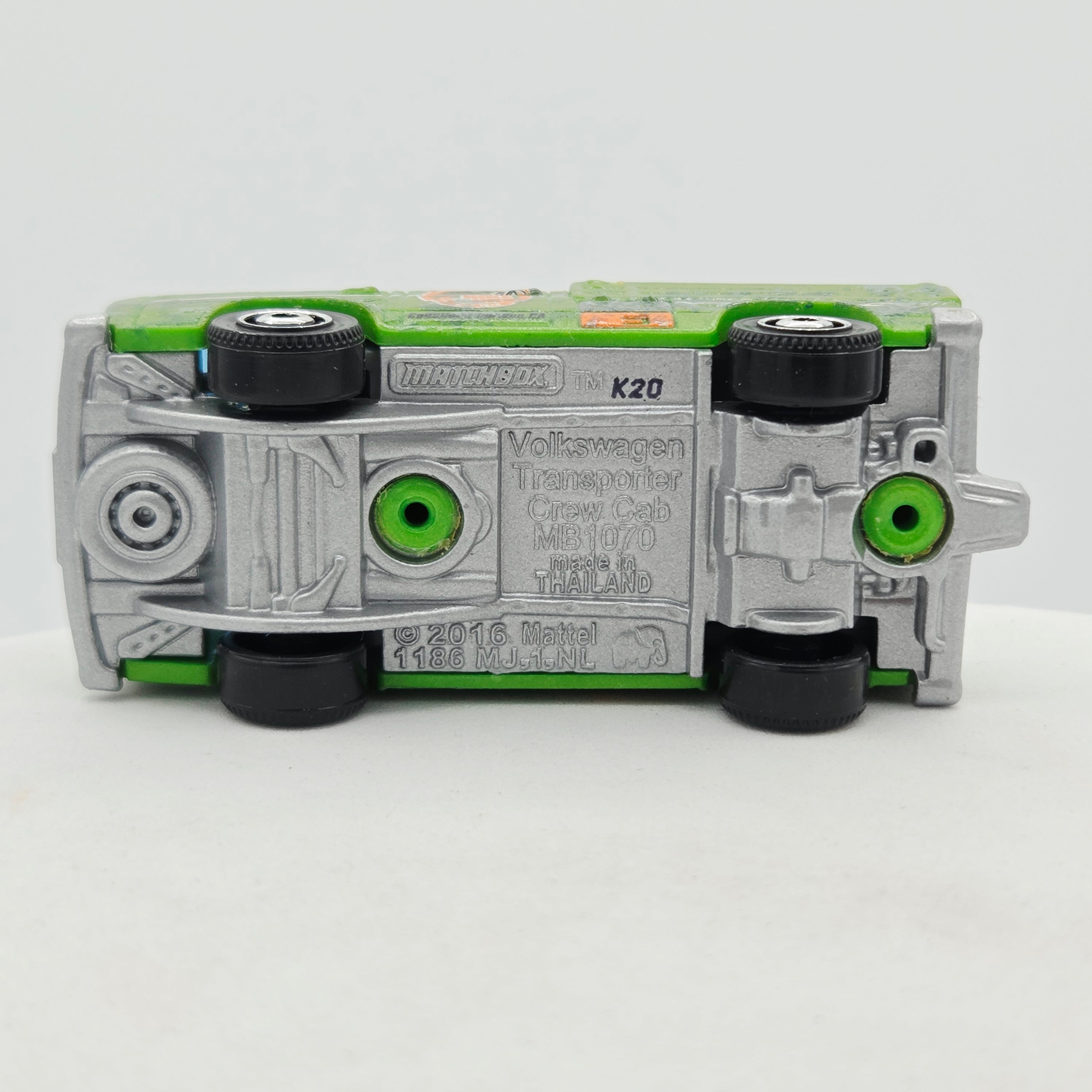 Matchbox Volkswagen Transporter Cab (2017 MBX Color Changers)
