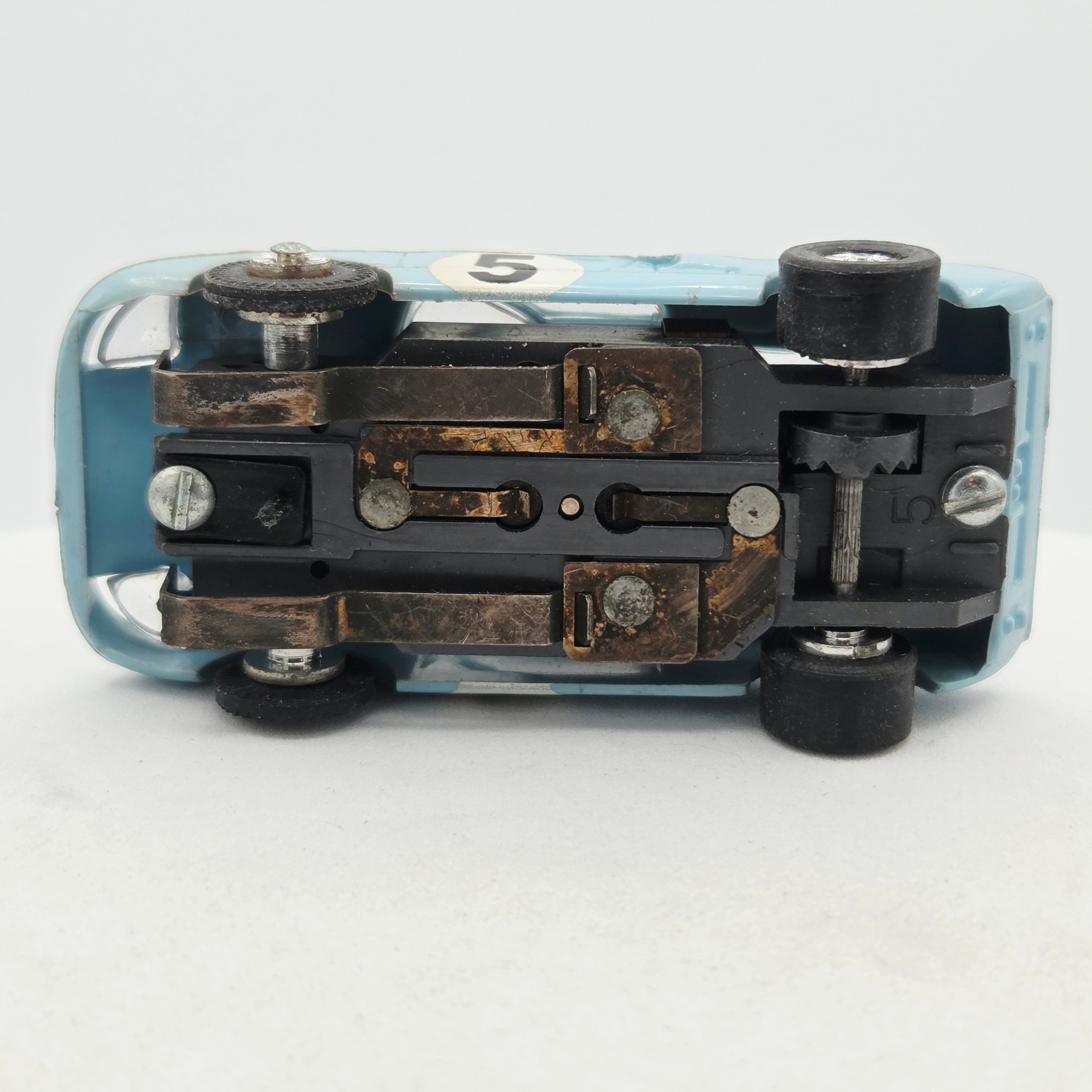 Aurora AFX Slot Car - Ford GT #1472 / Gulf Oil colors *UNTESTED* (Thunderjet 500)