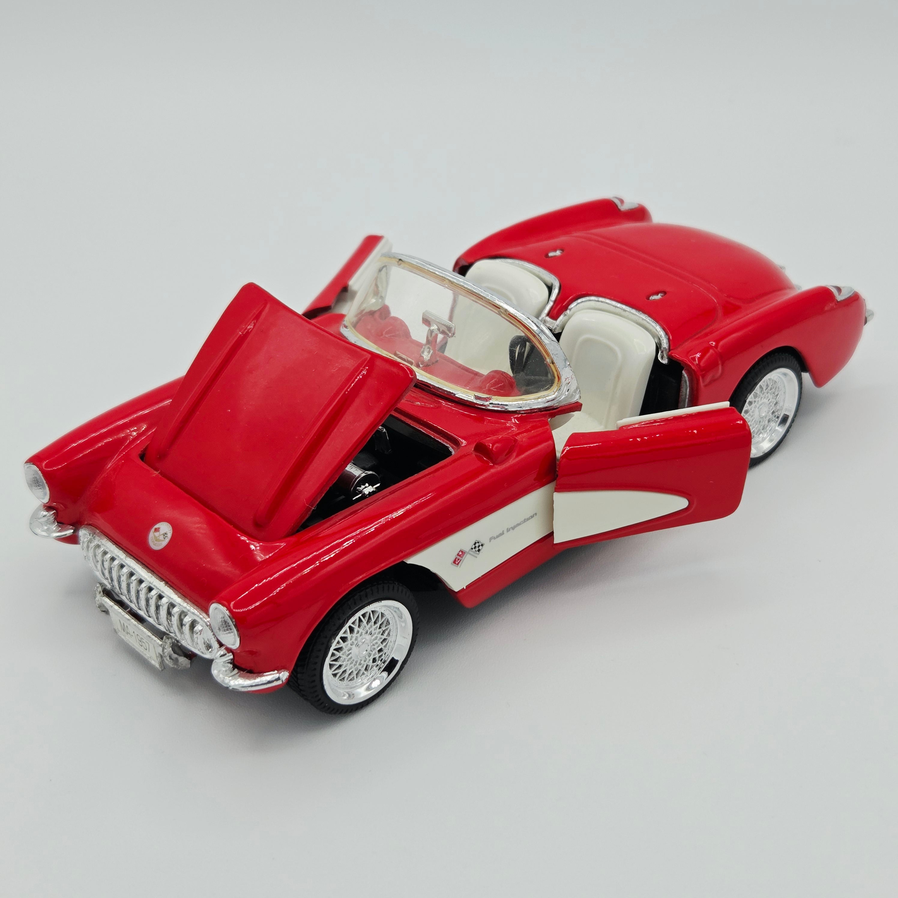 Sunnyside Diecast - '57 Chevrolet Corvette #SS7708 - 1:24 Scale Model