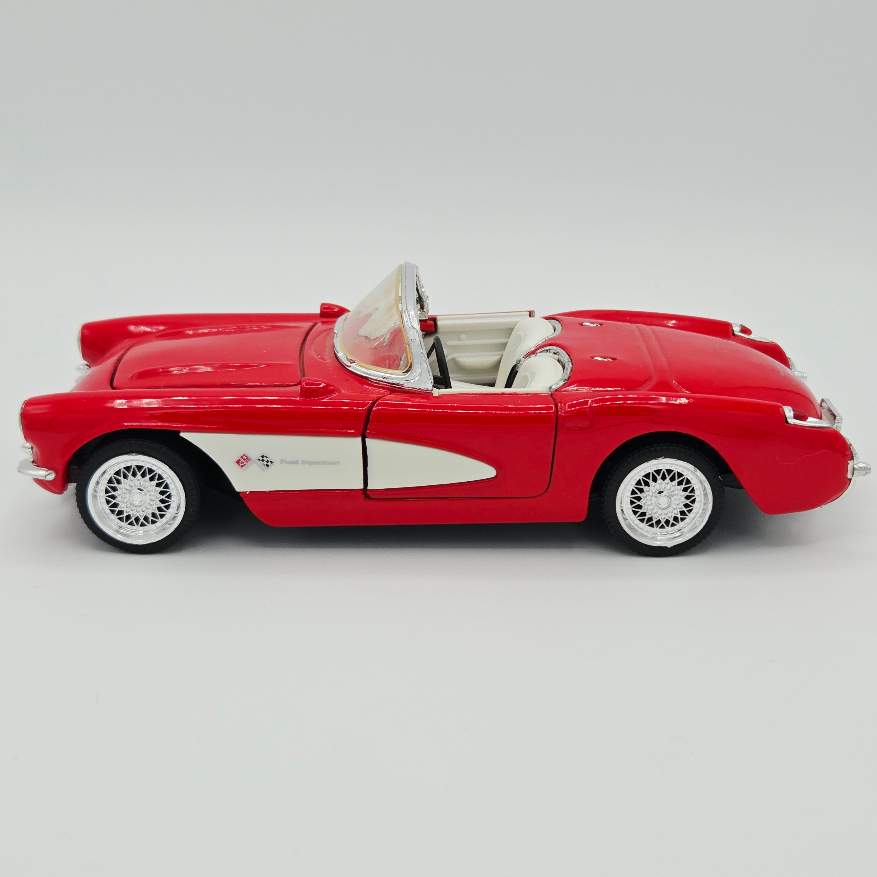 Sunnyside Diecast - '57 Chevrolet Corvette #SS7708 - 1:24 Scale Model