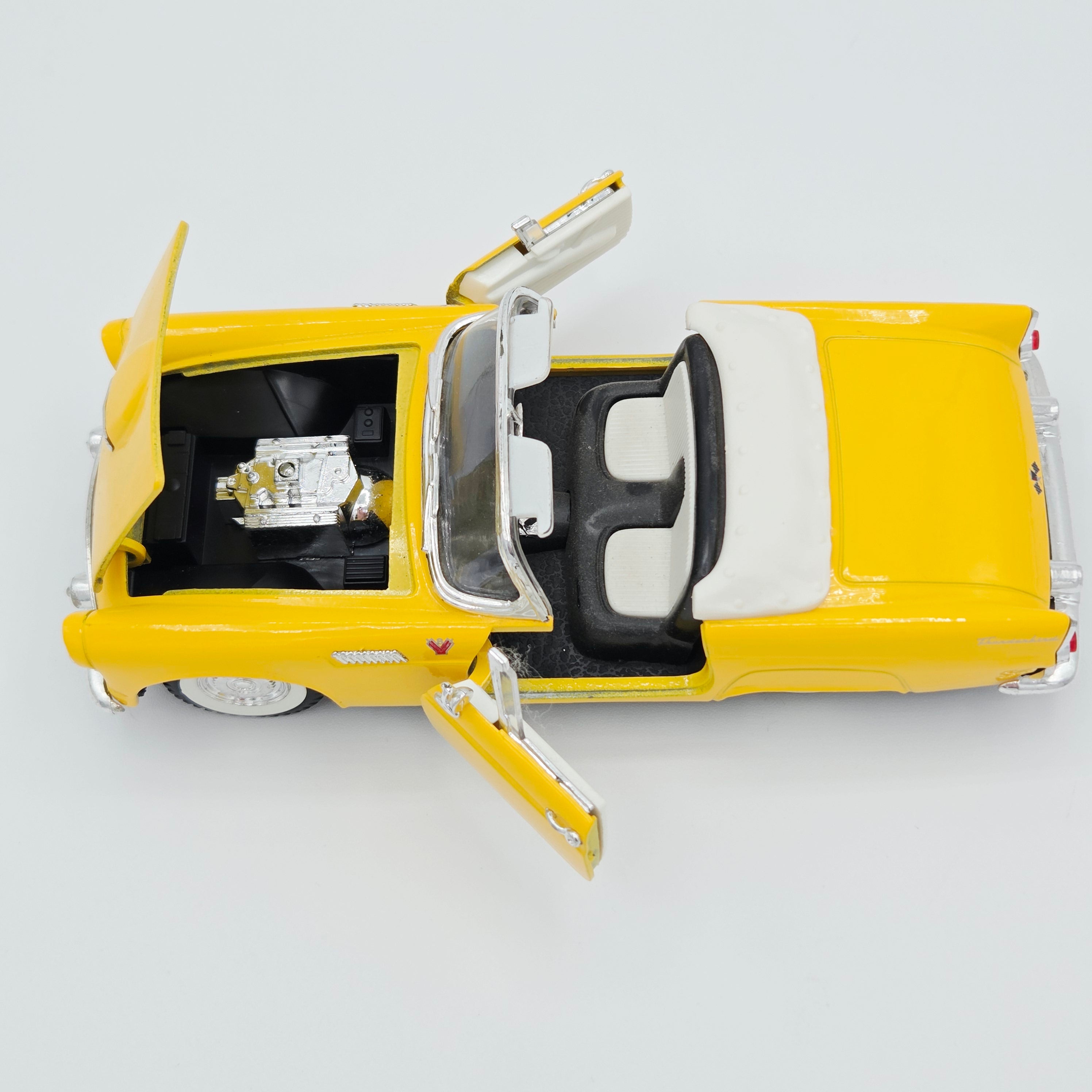 Sunnyside Diecast - '55 Ford Thunderbird #SS7714 - 1:24 Scale Model